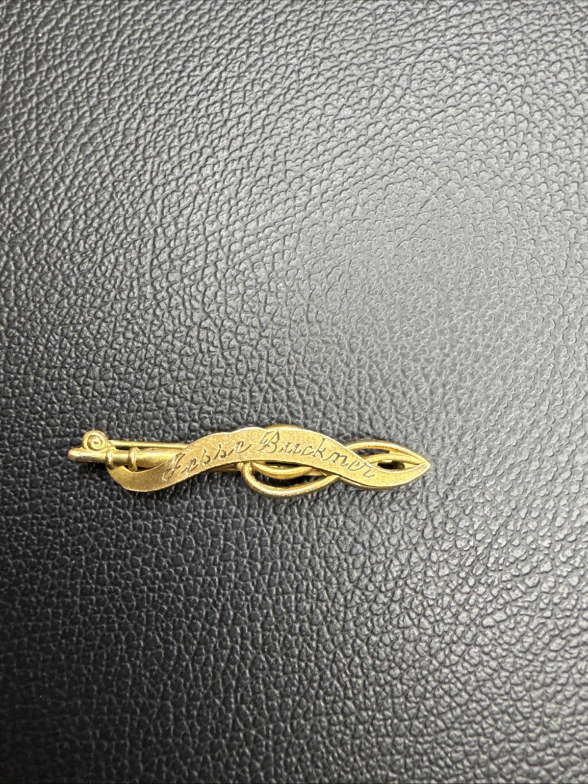 DAR honoring a specific patriot ancestor Gold Filled