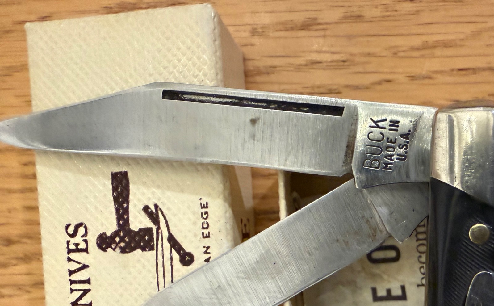VINTAGE EARLY NO PATTERN NUMBER BUCK 303 CADET KNIFE USED IN RARE BOX SMRT2