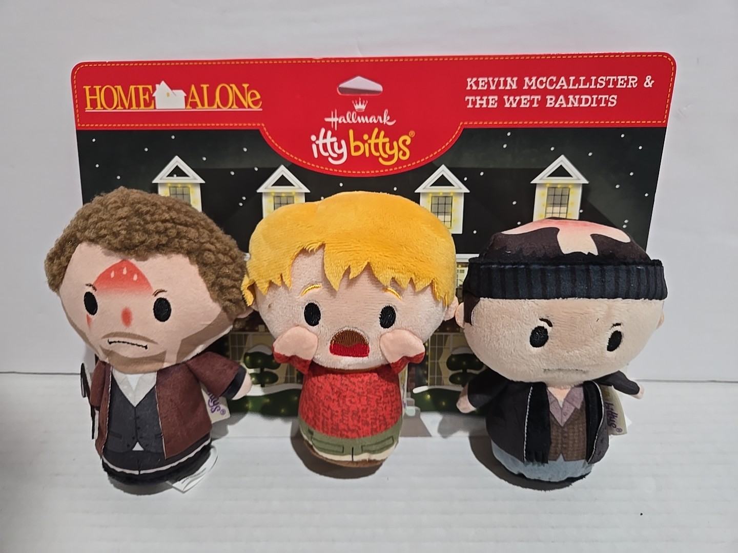 Itty Bittys NEW Hallmark Home Alone Kevin McCallister & WET Bandits Figures Lot