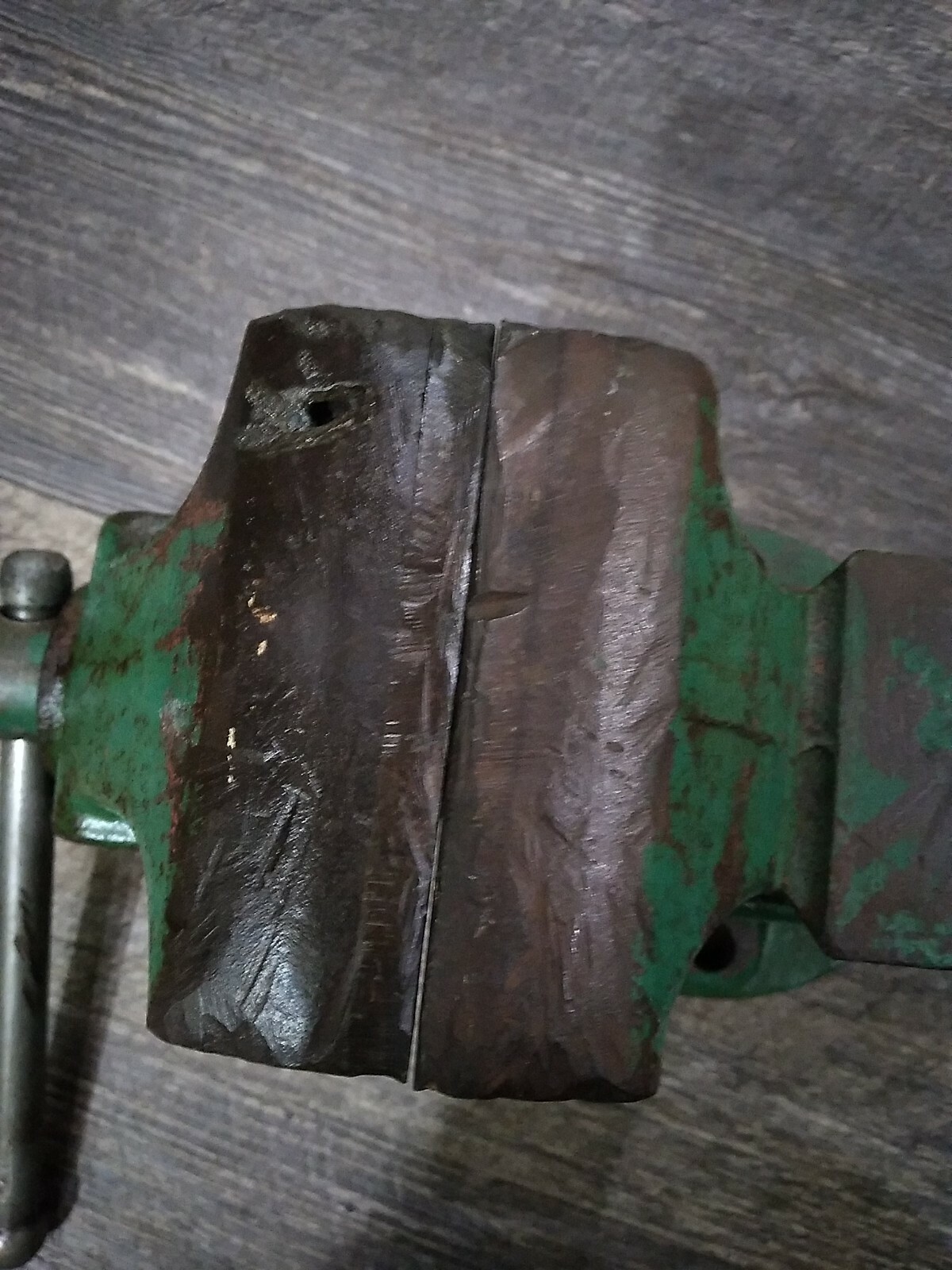 VTG COLUMBIAN D43-1/2-M4 3-1/2“ JAWS BENCH VISE MADE IN U.S.A