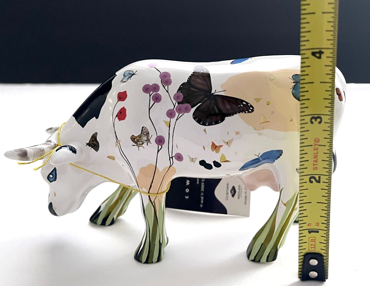 Cow Parade #7370 RAMONA Westland Giftware Cow Figurine 2009 w/ Tag RARE