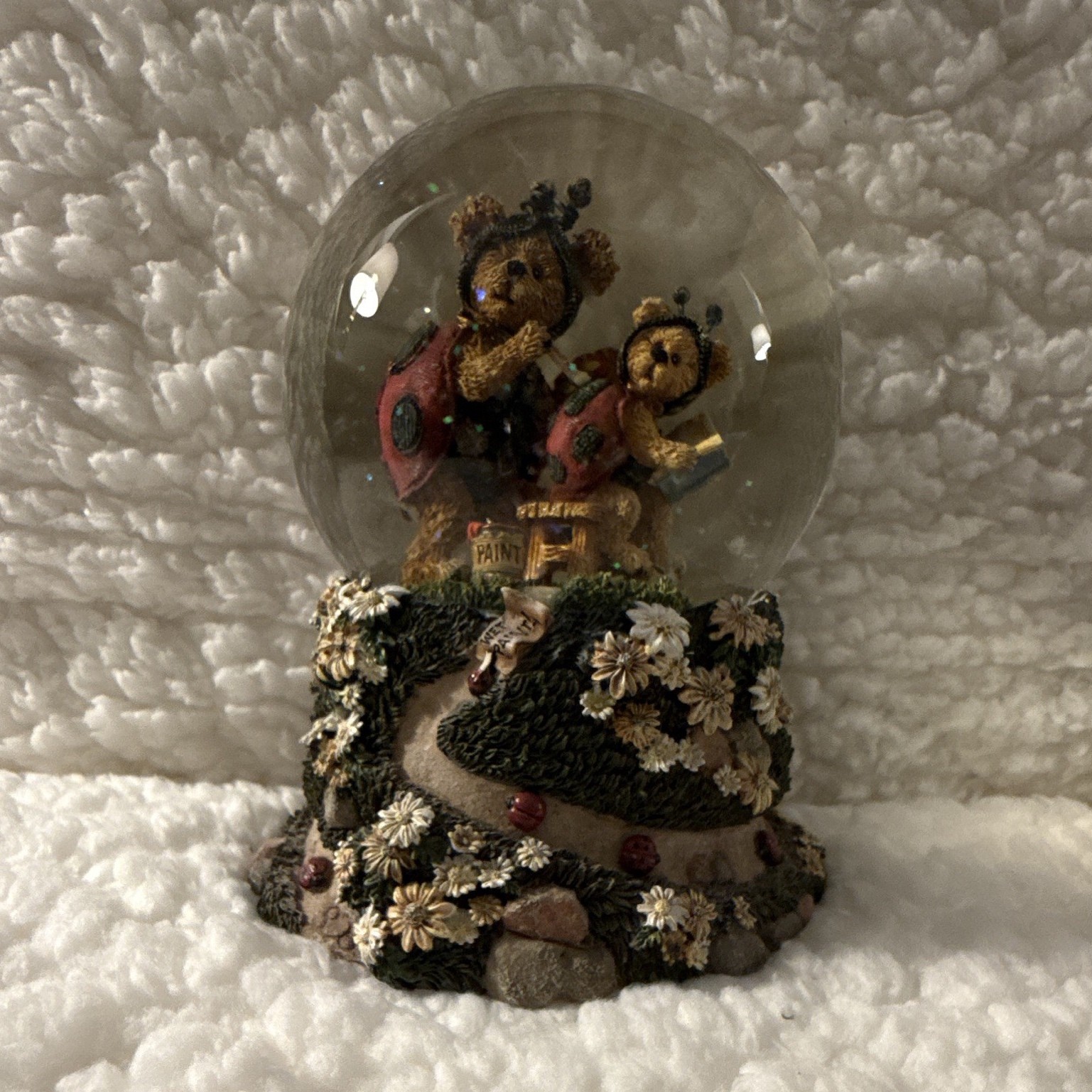 Boyds Bears Bearstones Musical Snow Globe 1994 Bear „Wind Beneath My Wings“