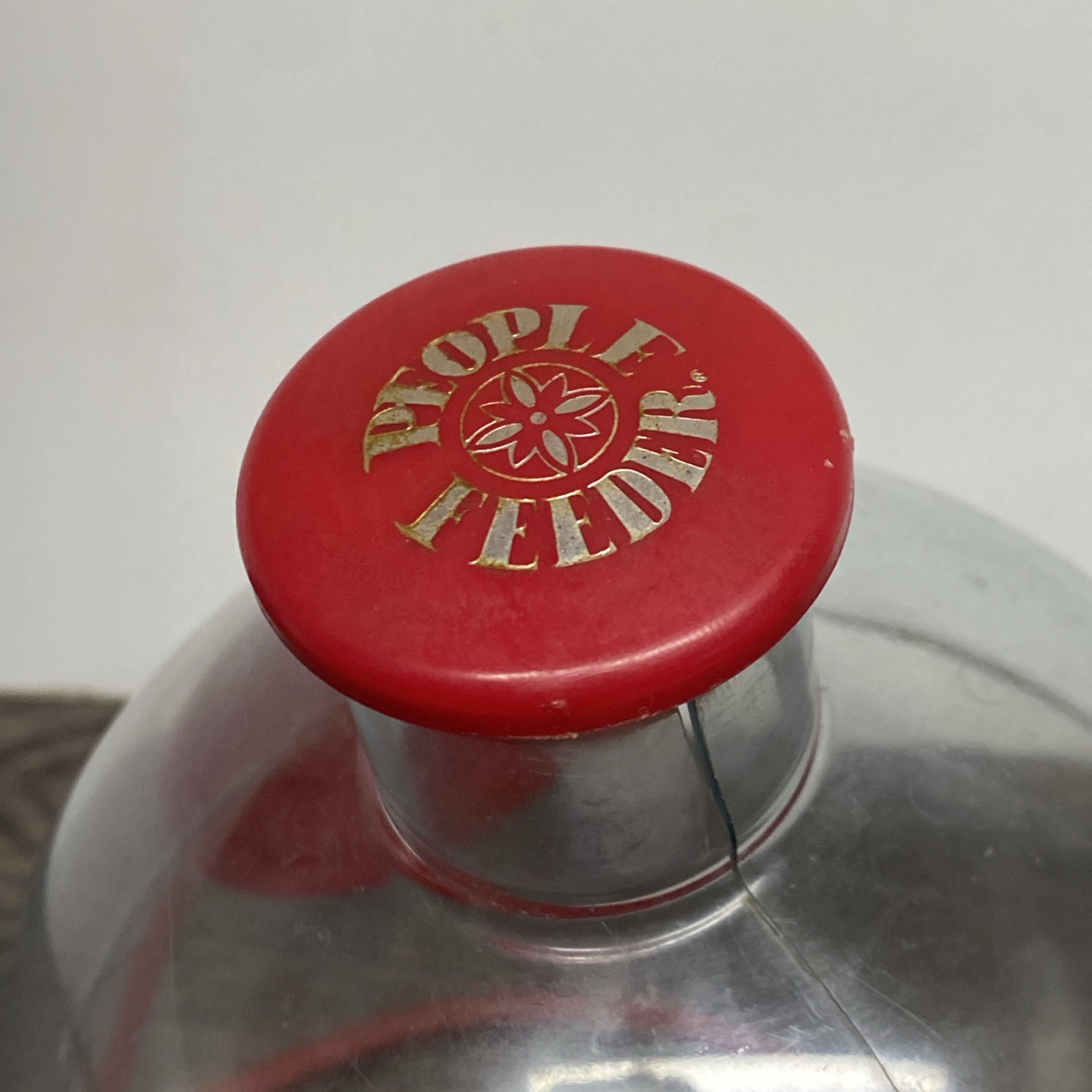 People Feeder Swinging Red Gum Candy Nut Dispenser Please READ