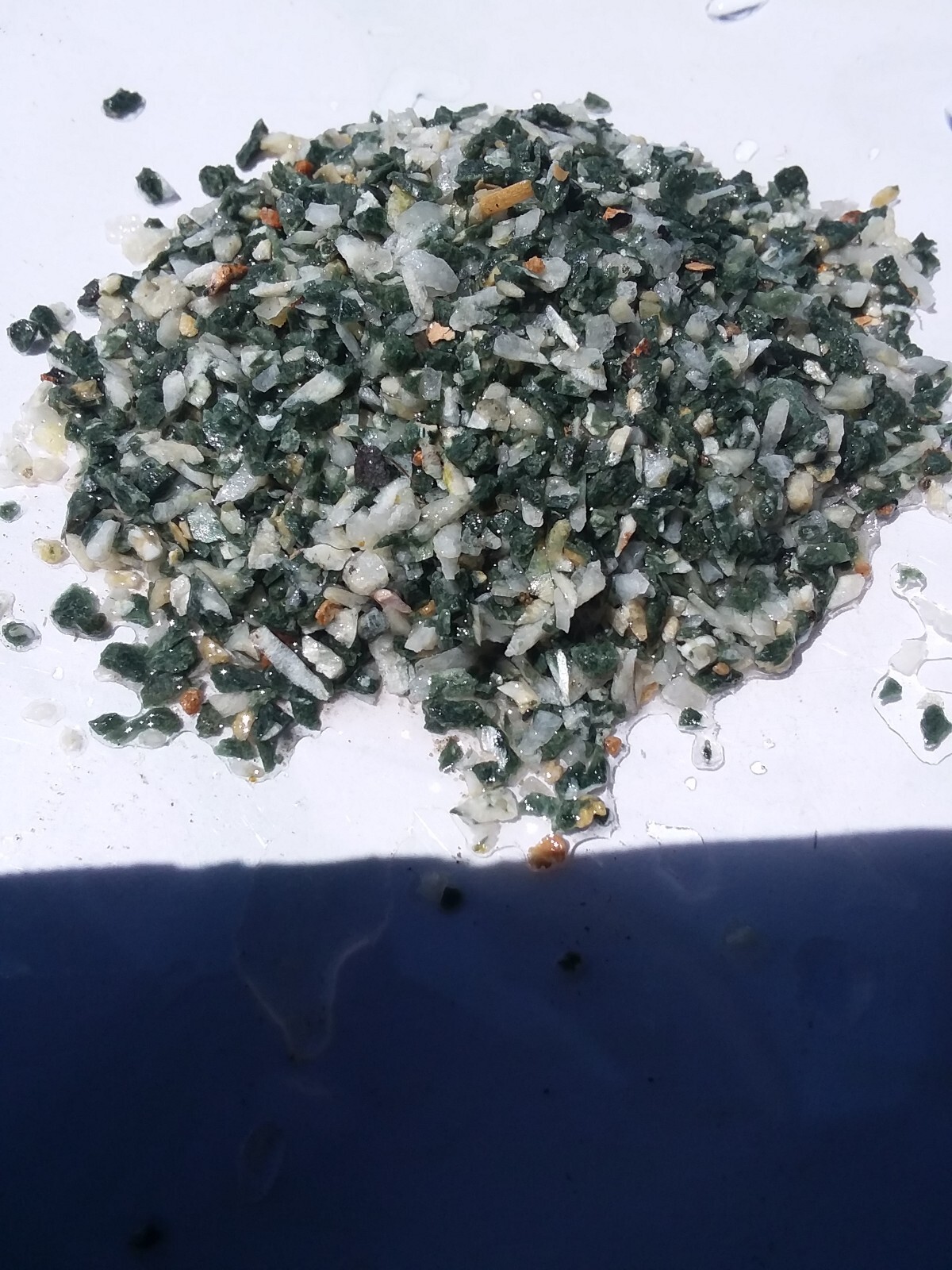 1 Ounce Epidote Calcite Quartz Lochnecite Chips Inlay
