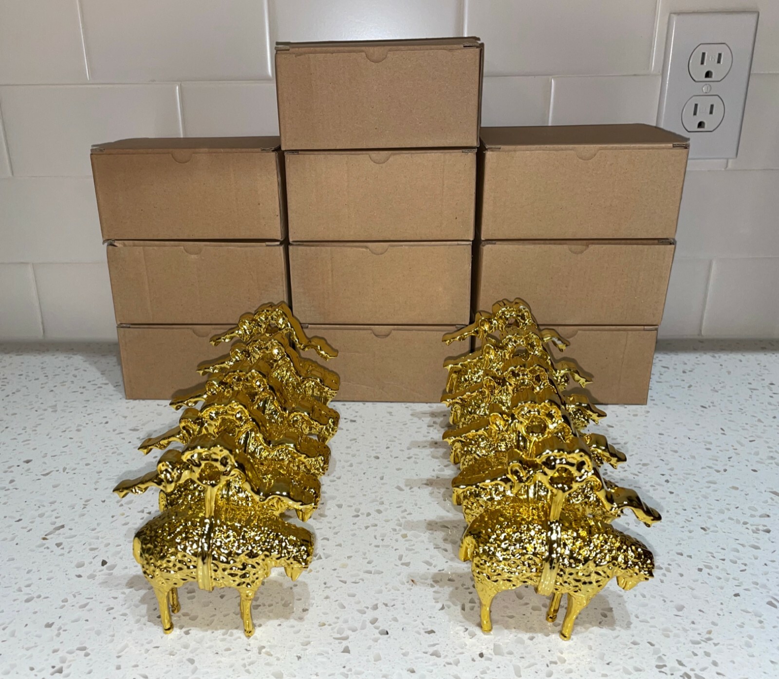 BROOKS BROTHERS 200th Anniversary GOLDEN FLEECE Christmas Ornament NEW