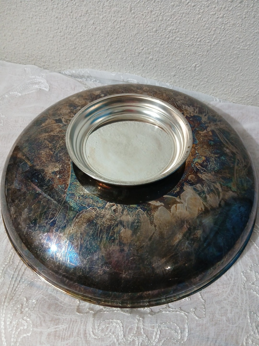 VTG Wm Rogers Metal Serving Bowl / Dish 12″ Round Pedestal No Pattern