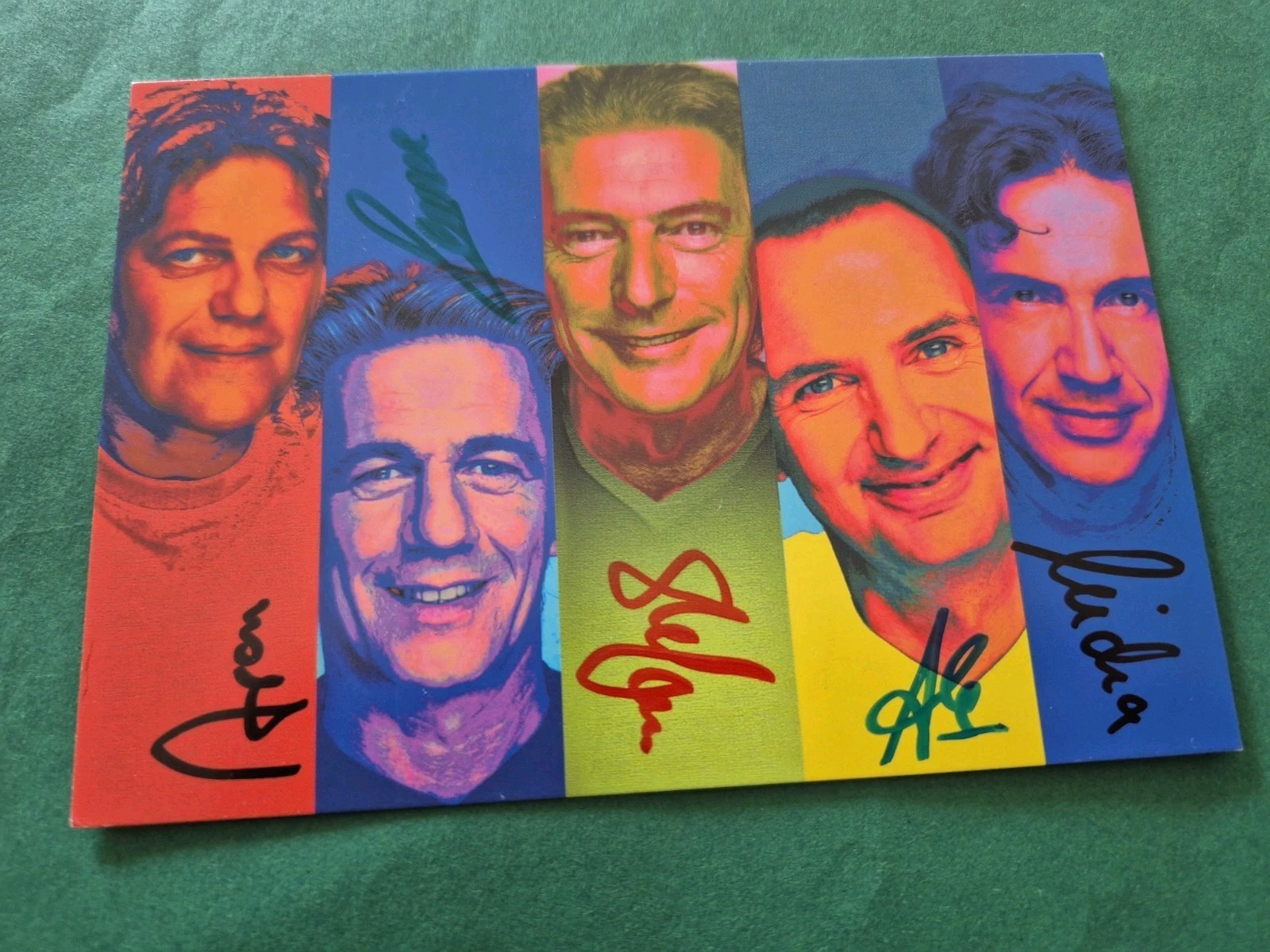 Munich Freedom, Music, Autograph Card