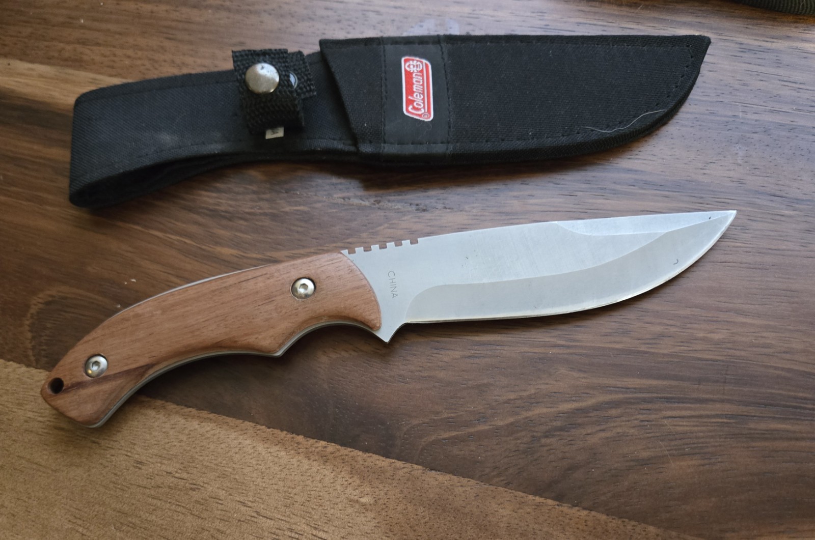 Coleman 4.5 In Fixed Blade Knife with /Sheath Discontinued Model