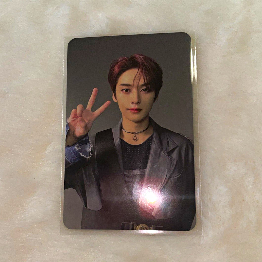 Stray Kids Lee Know 樂-STAR (ROCK-STAR) Mini Album Photocard Standard Size