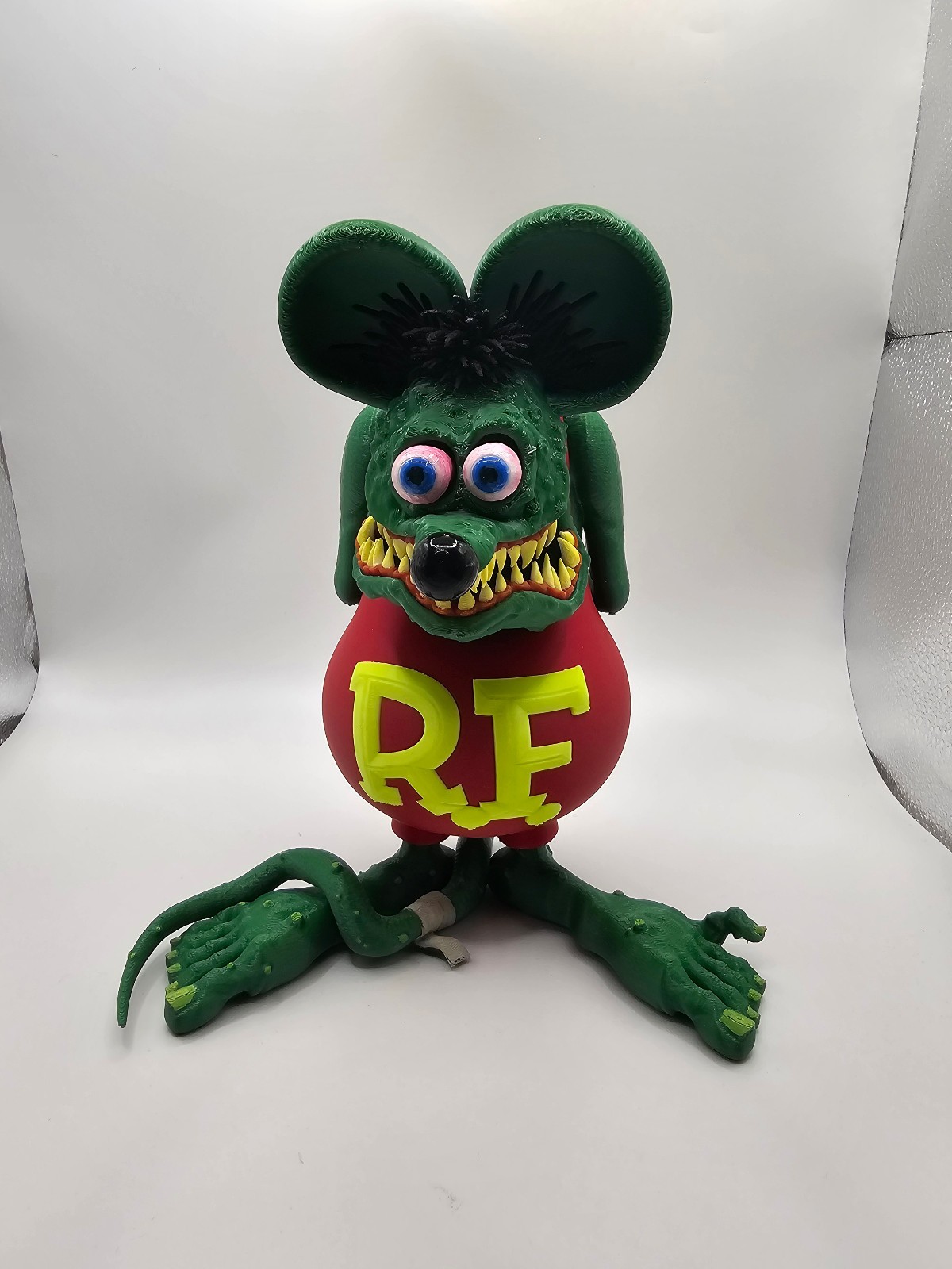 RAT FINK 8″ tall figurine green mouse Hot Rod