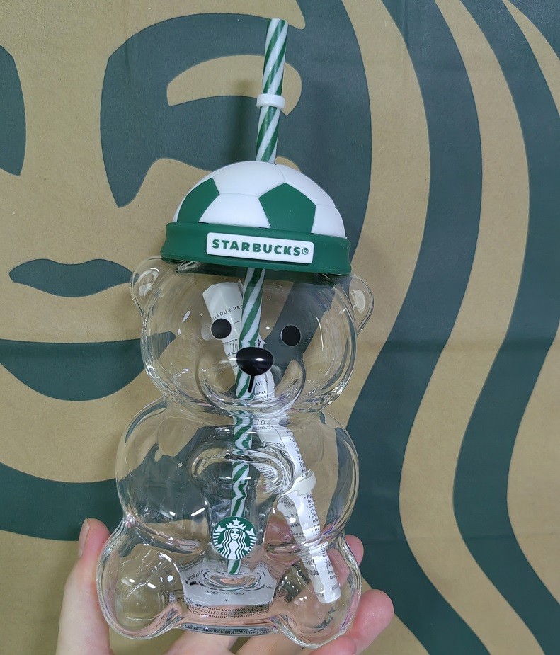 2026 Starbucks FIFA World Cup Bearista Bear Straw Cup With Football Cap Lid 20oz