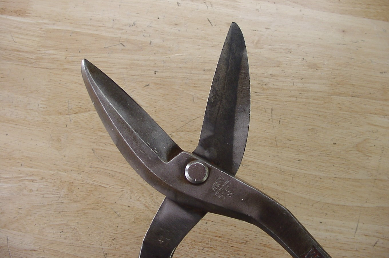 Vntg J. Wiss & Sons-8 Tin Snips,13-13/16″,Inlaid Crucible Steel,Tin Knocker,GOOD