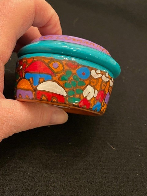 Handpainted Mexico Folk Art Celestial Terra Cotta Trinket box 3X1.25″ Round A+