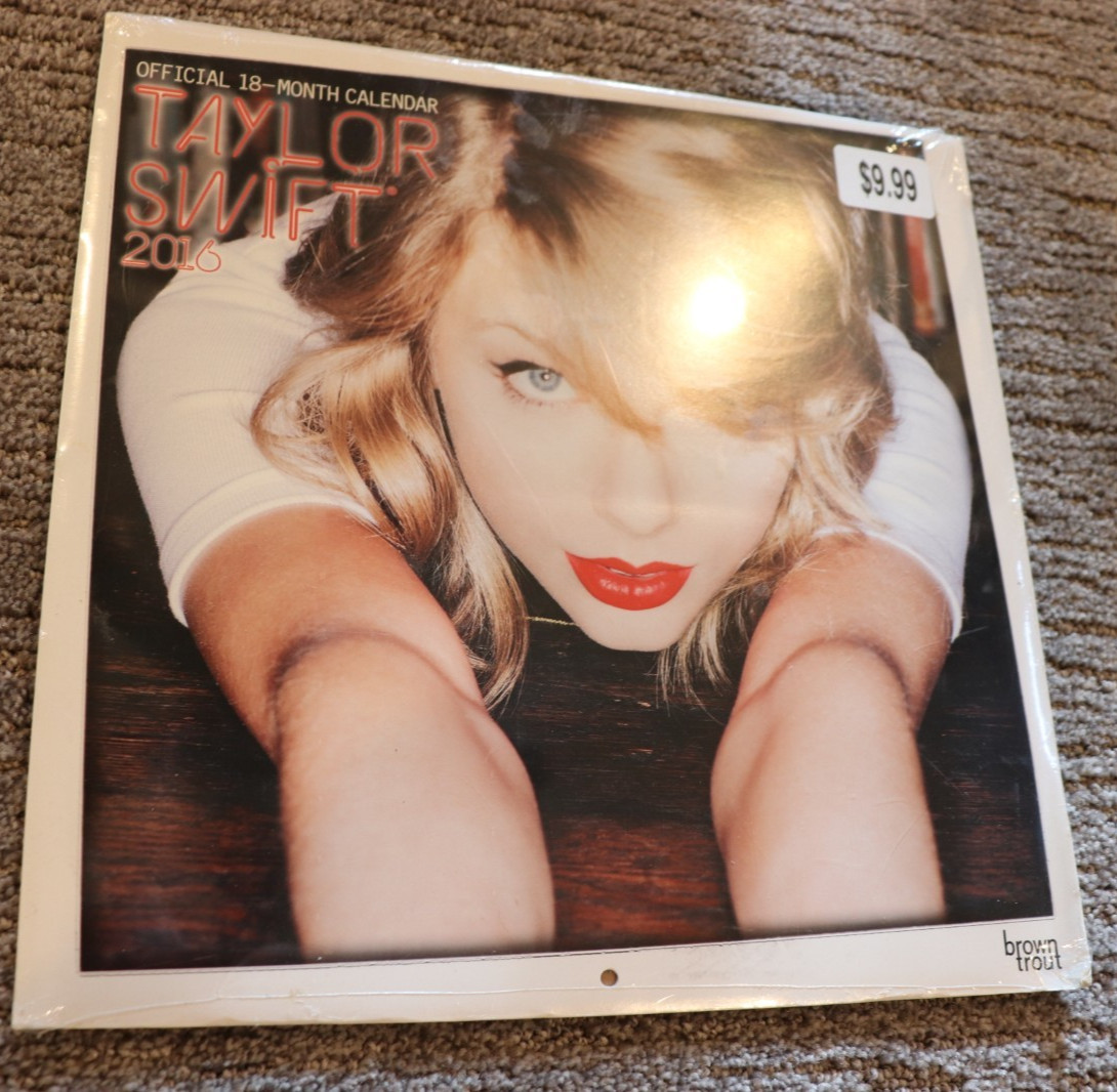 Official 18-Month Taylor Swift 2016 Calendar – NEW SEALED