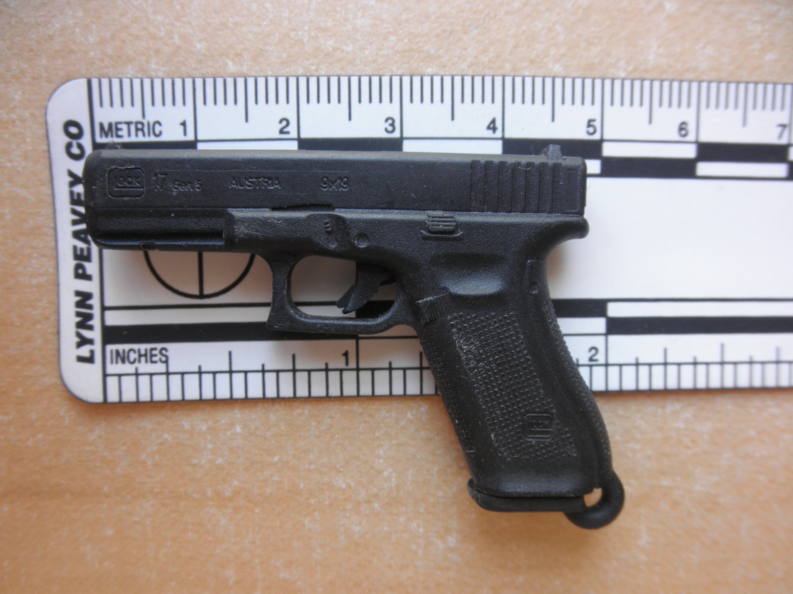 GLOCK KEYCHAIN – AUTHENTIC GLOCK BRANDED G17 Gen5