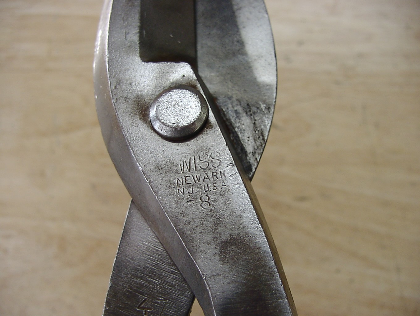 Vntg J. Wiss & Sons-8 Tin Snips,13-13/16″,Inlaid Crucible Steel,Tin Knocker,GOOD