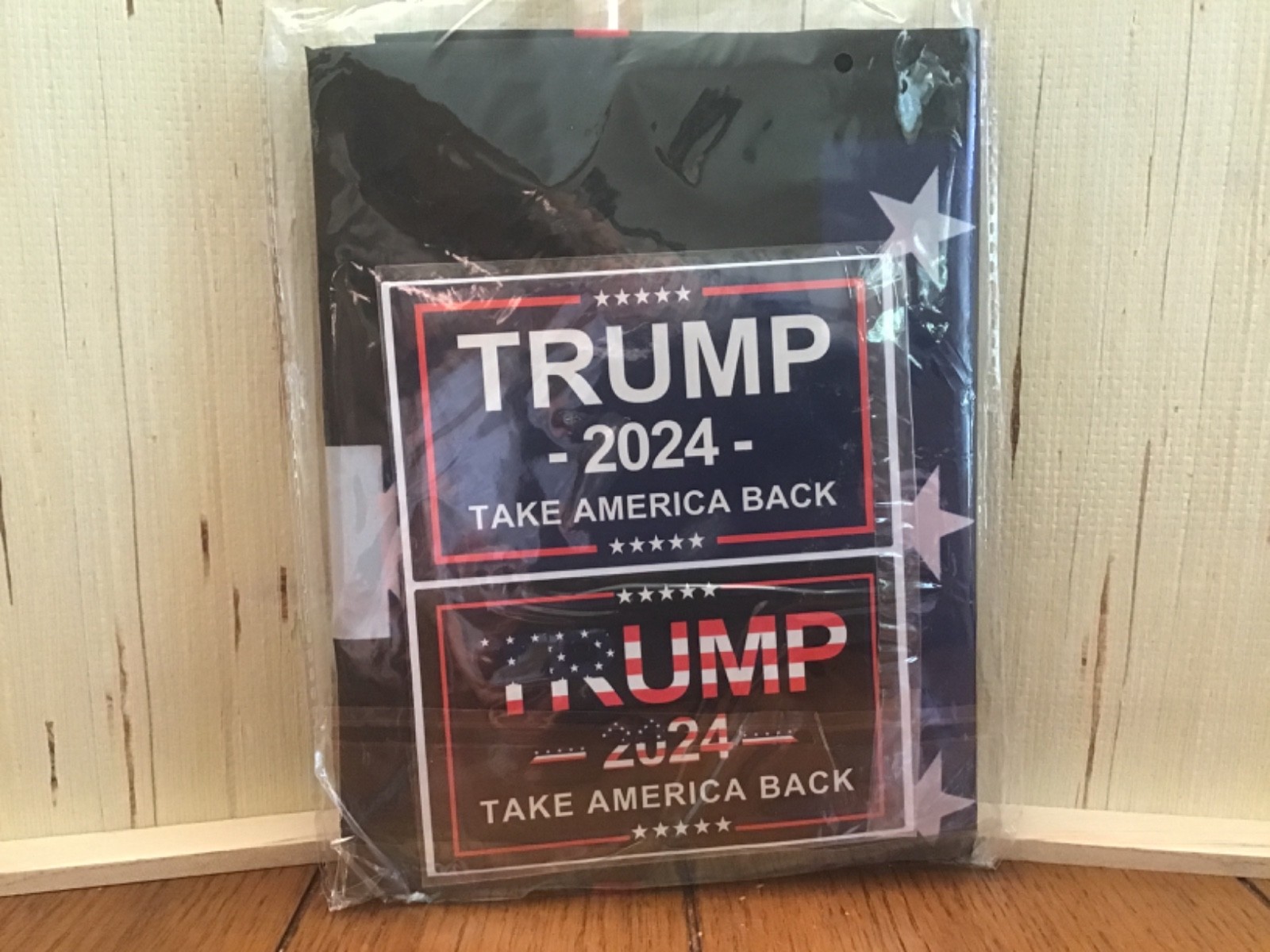 TRUMP 2024 TAKE AMERICA BACK YARD SIGN New in Packaging