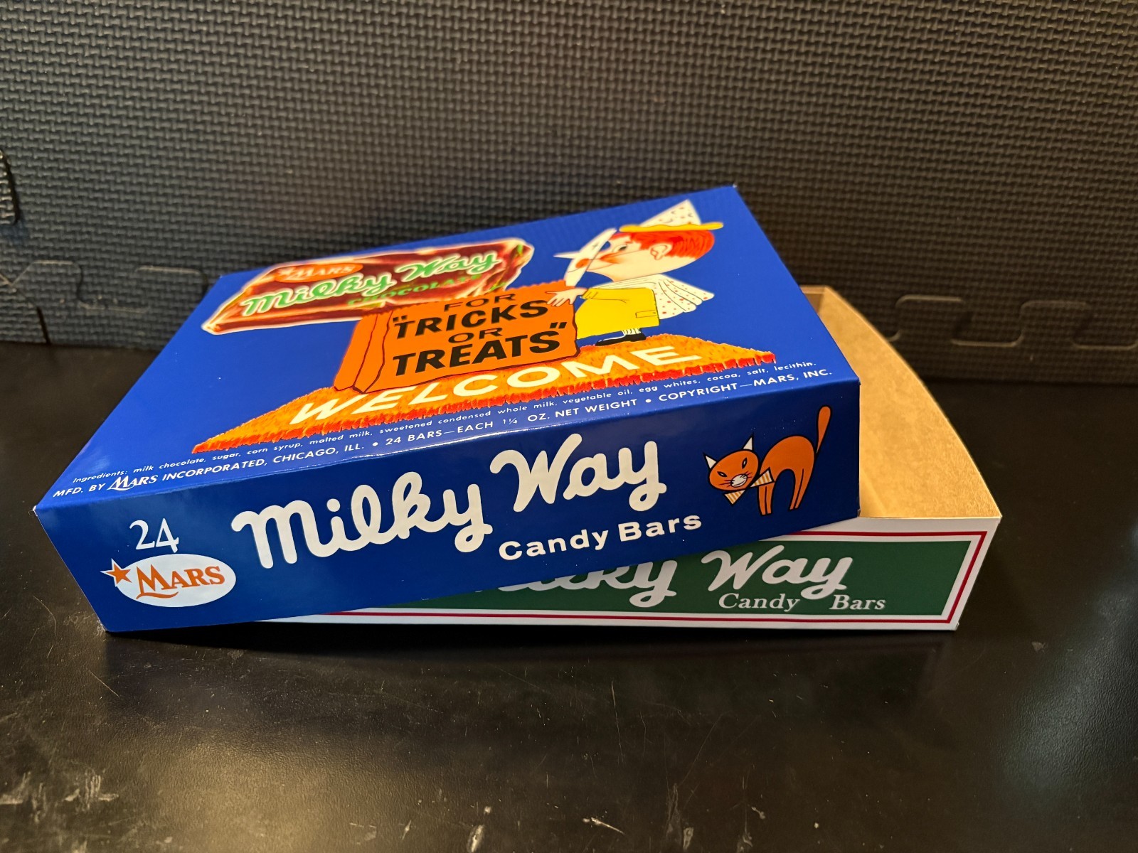 1950s Milky Way (Halloween, variation #1) – Custom design display box