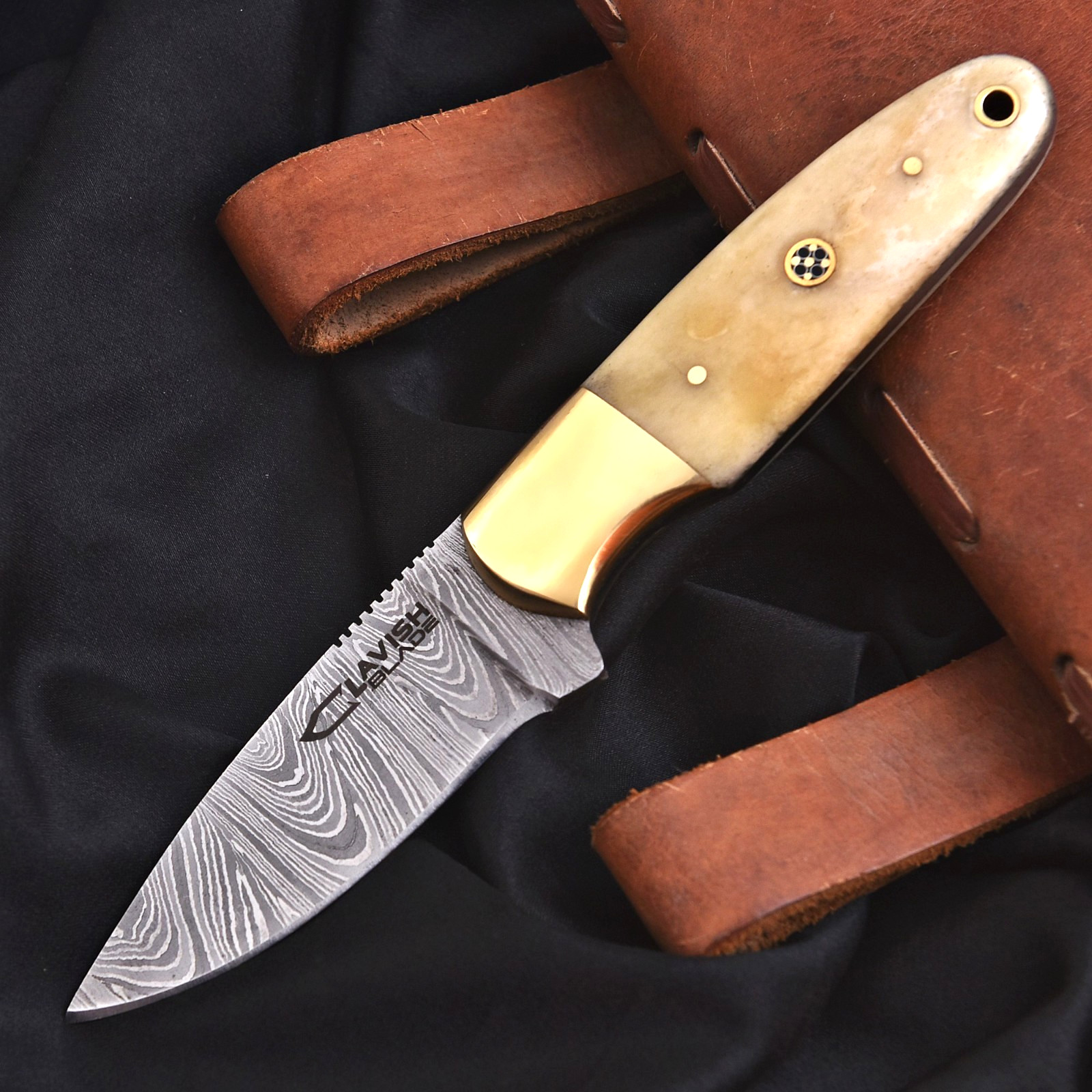Handmade Damascus Skinner Knife Bone Brass Handle Mosaic Pin Fixed Blade Leather