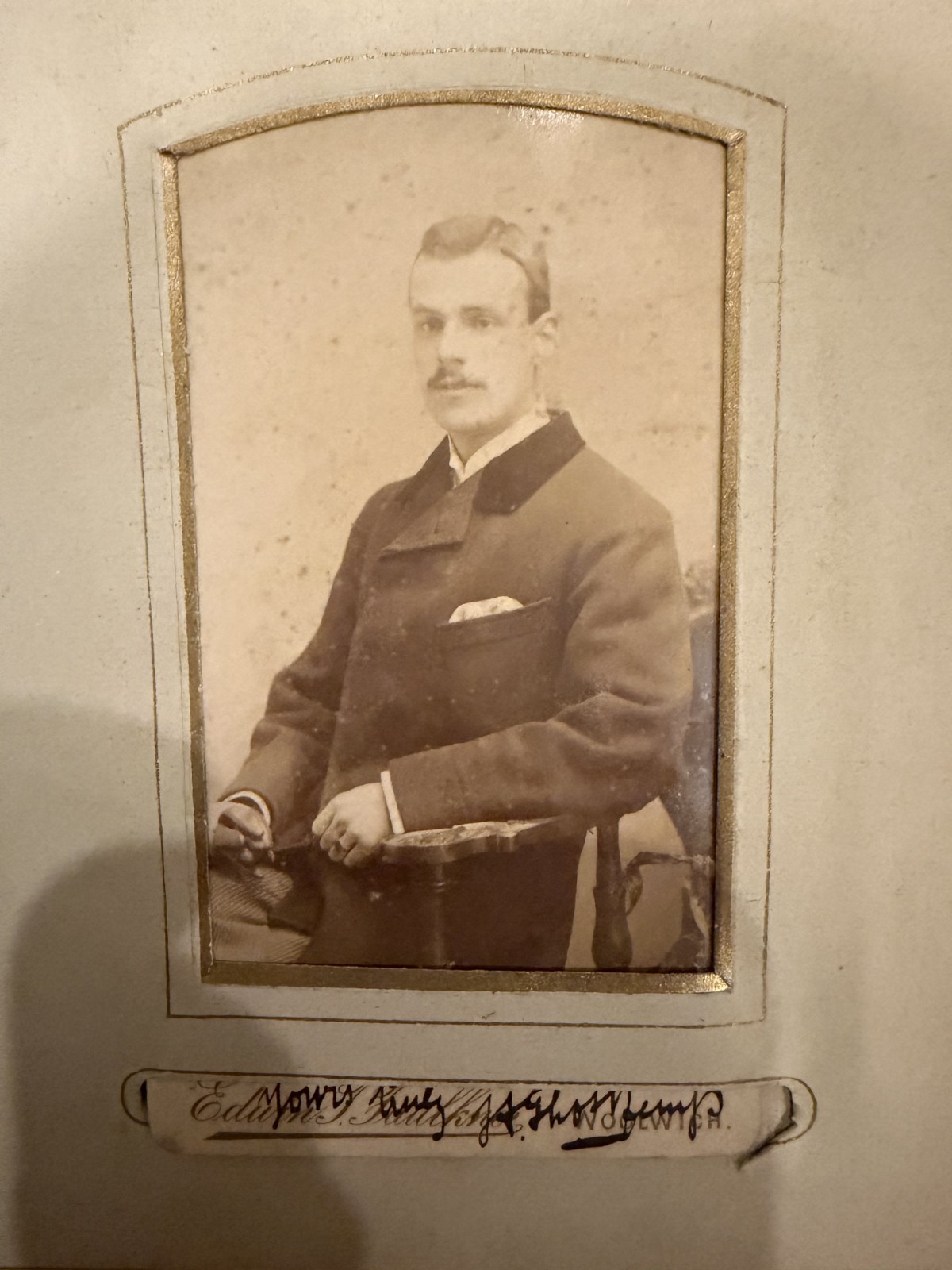 Antique Victorian Photo Album 16 Cabinet Cards East London c1885-1910 with Clasp