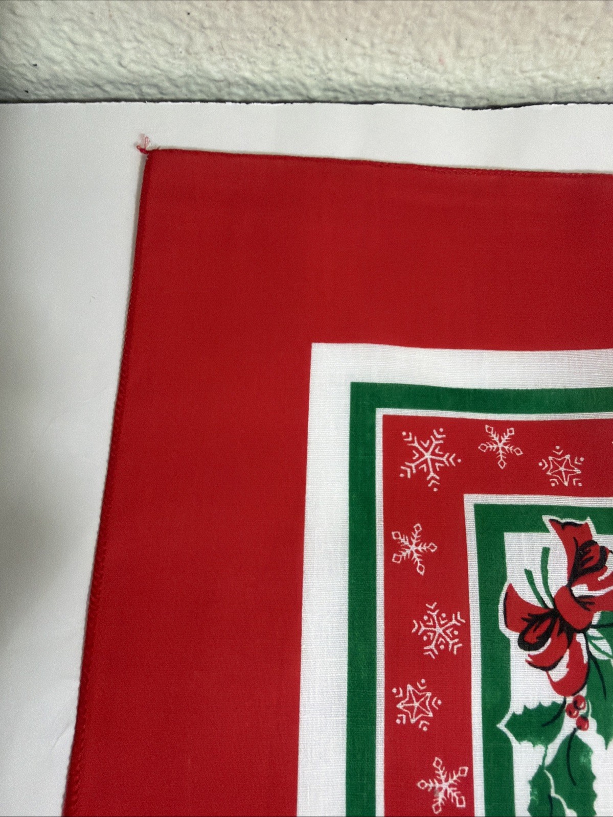 Vintage NWT Bandanna Brand Christmas Ho-Ho-Ho Santa Handkerchief Multicolor 21”