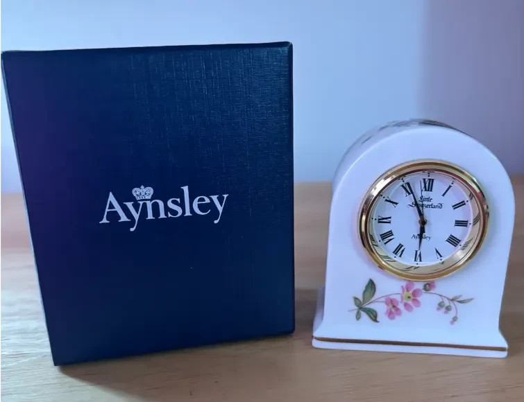 READ! Vintage Aynsley Fine Bone China Floral Cottage Garden Miniature Desk Clock