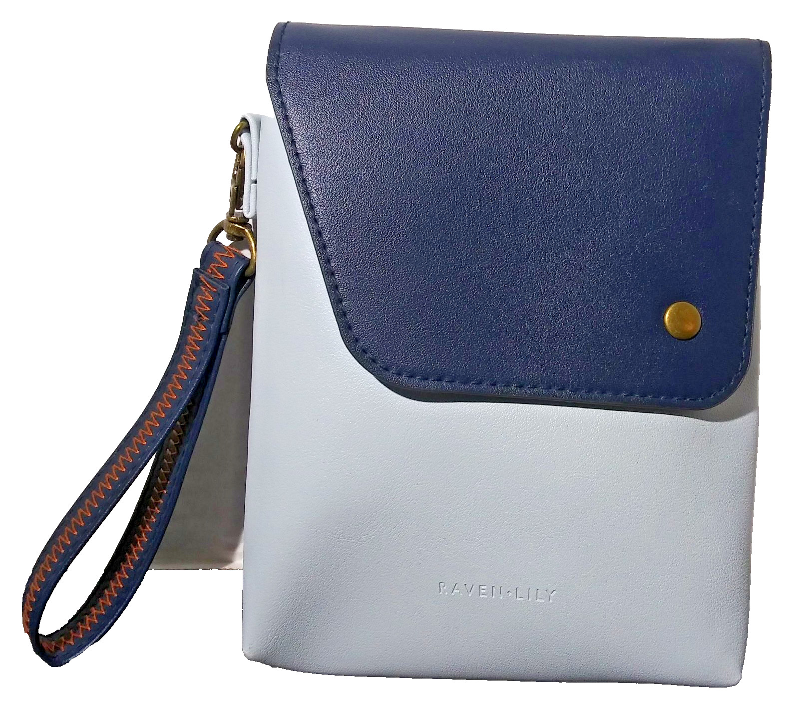 Raven+Lily American Airlines Business Class Only The Wristlet Bag