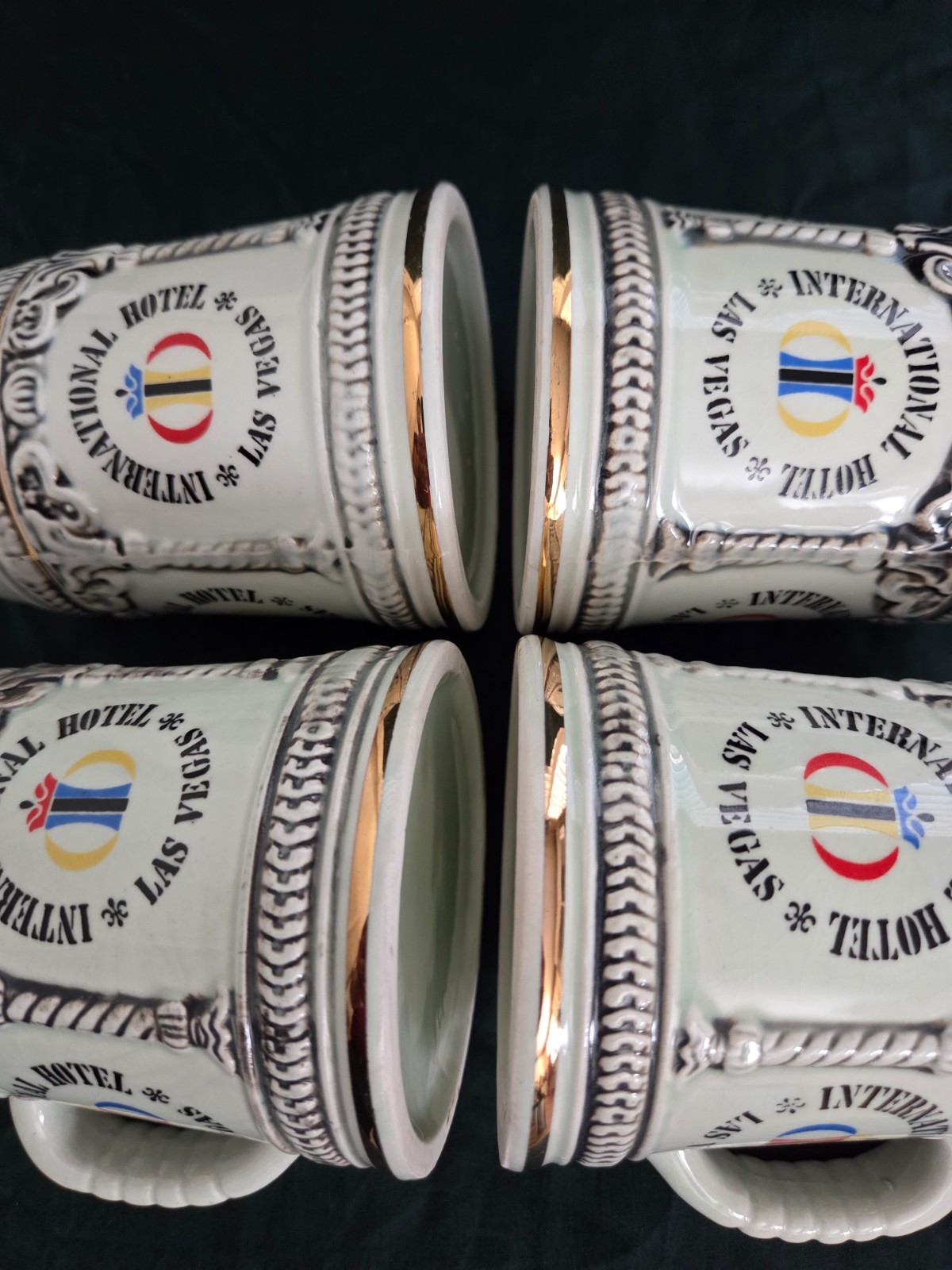 RARE 1969-71 INTERNATIONAL HOTEL Las Vegas Hilton ENESCO Mugs ELVIS Residency