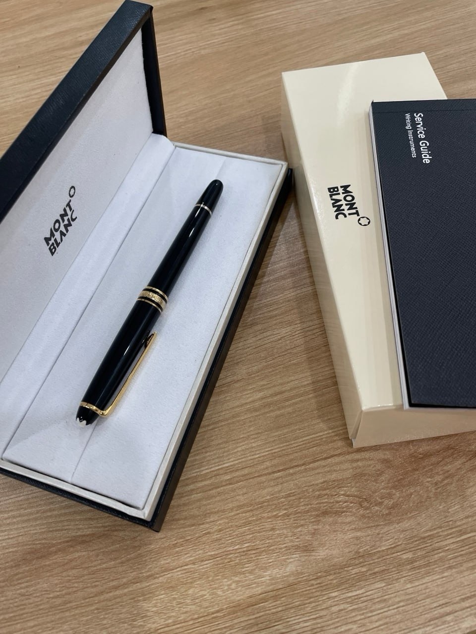 New Montblanc Meisterstuck 163 Rollerball Pen Black/Gold Trim w/ Gift Box