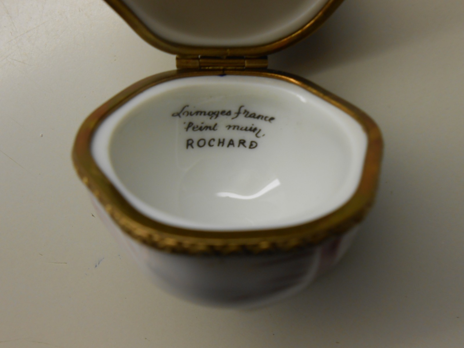 Authentic Vintage Limoges Box – France – Tulip Flower – Rochard Co. – Beautiful!