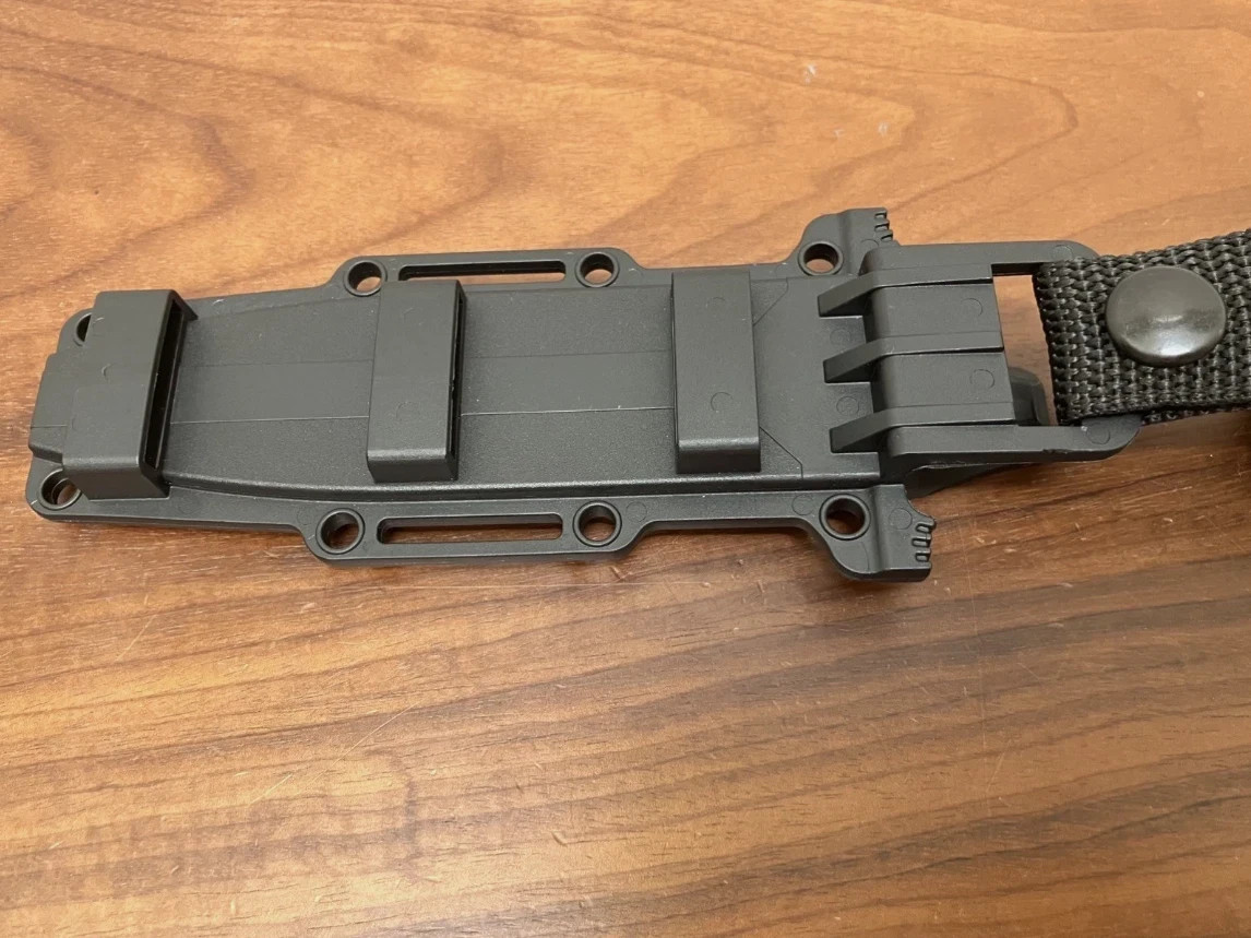 Gerber StrongArm Fixed Blade Knife – Full Tang Survival Tactical Knife NEW
