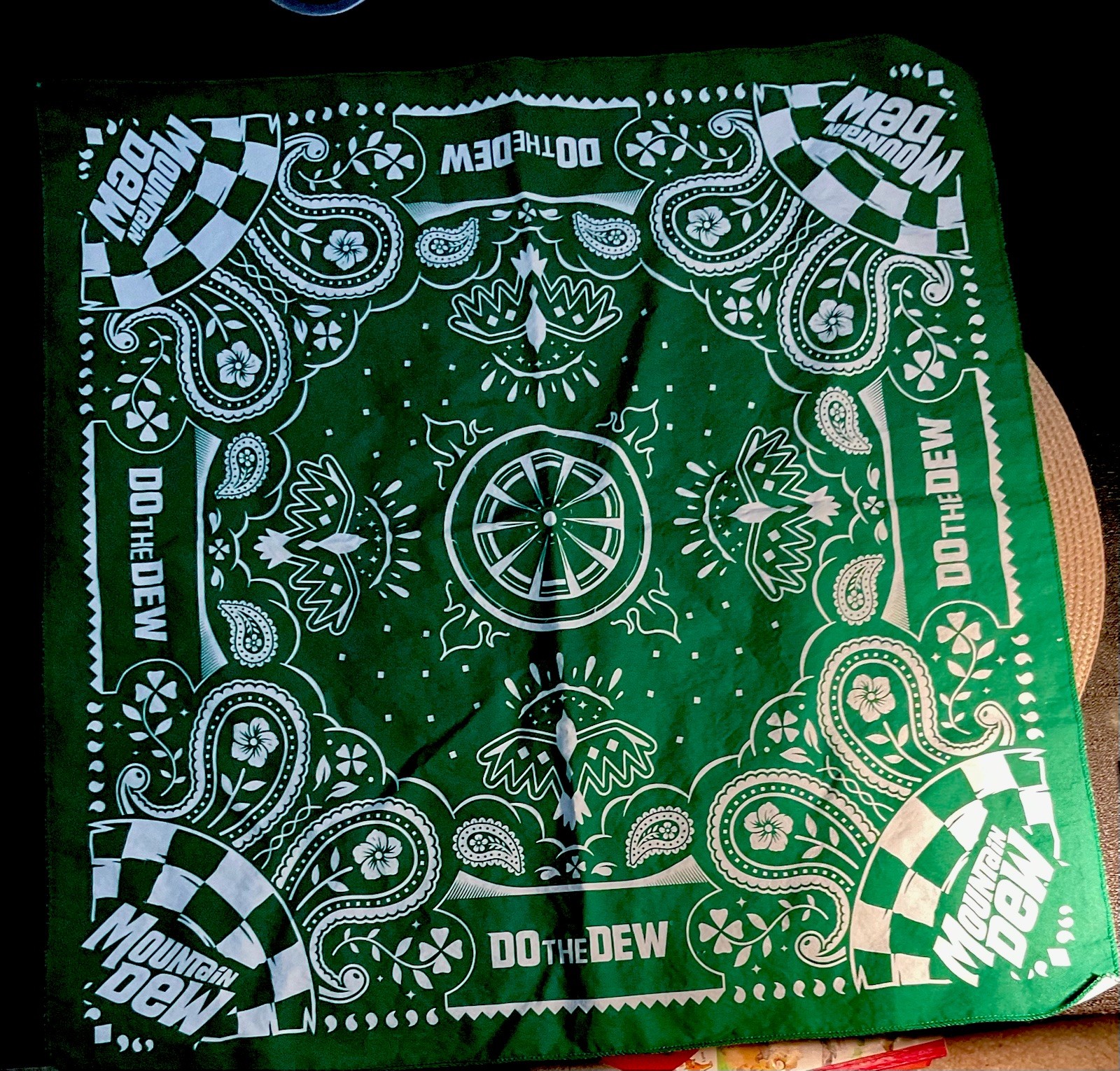 Vtg Mountain Dew Promo Logo Bandana Handkerchief Green Do The Dew 20’ By 20’