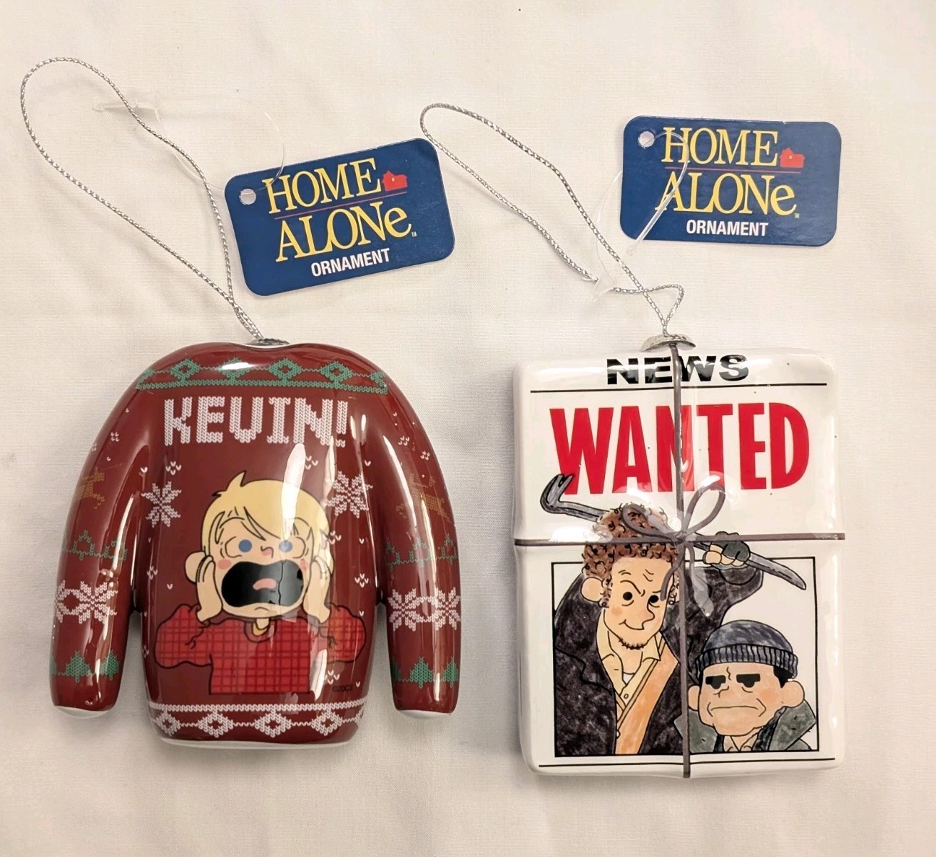 Home Alone Ornament Set of 2 Kevin McCallister Sweater & Wet Bandits Wanted 2025