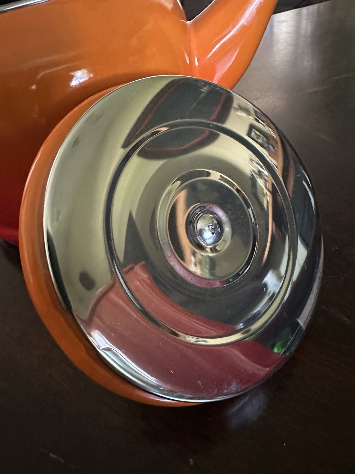 Le Creuset Whistling 1.25 Qt Flame Orange Ombré Enamel Tea Pot Kettle w/Lid Read