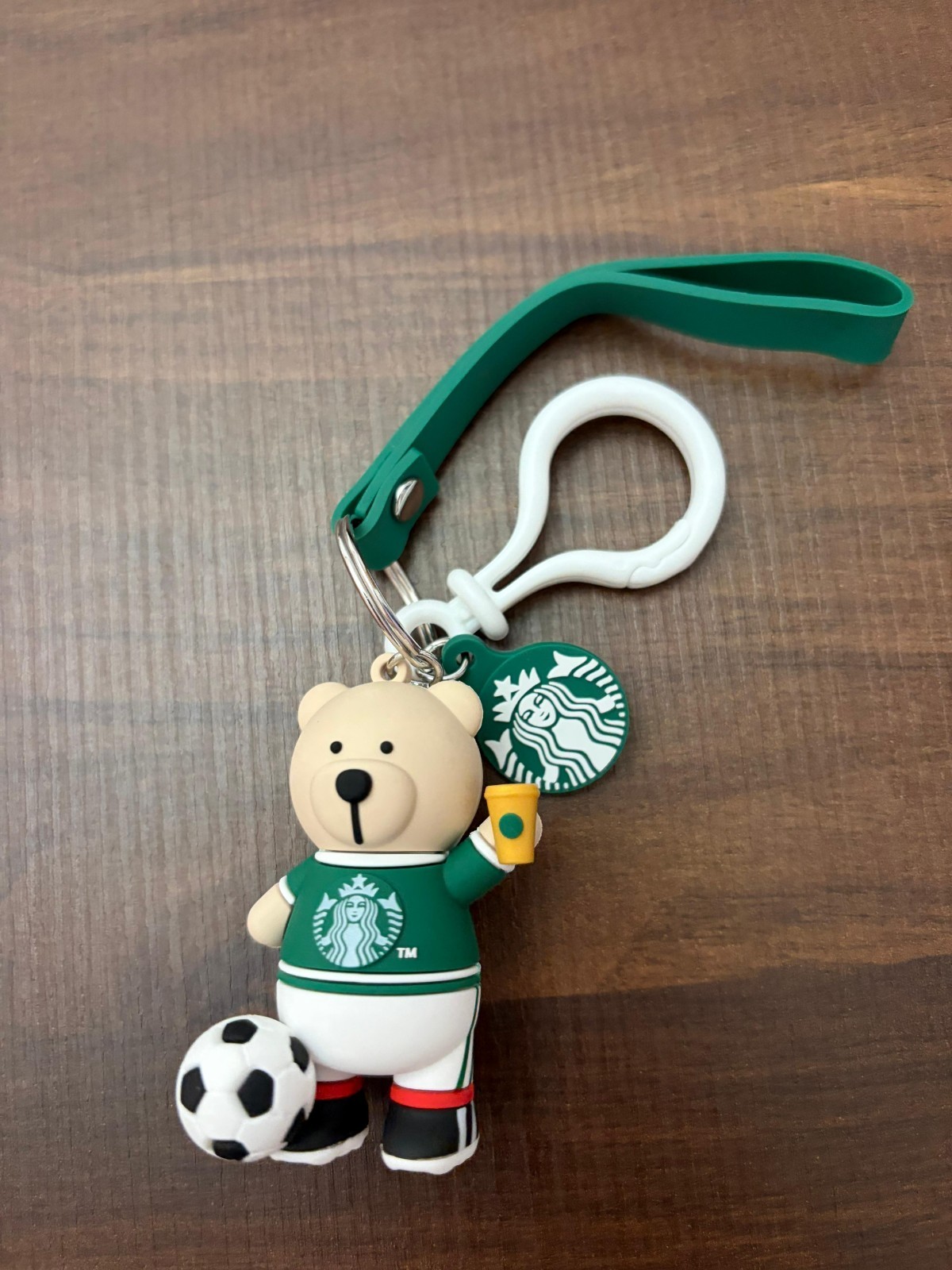 STARBUCKS WORLD CUP 2026 KEYCHAIN GREEN EDITION EXCLUSIVE MEXICO VERY NICE