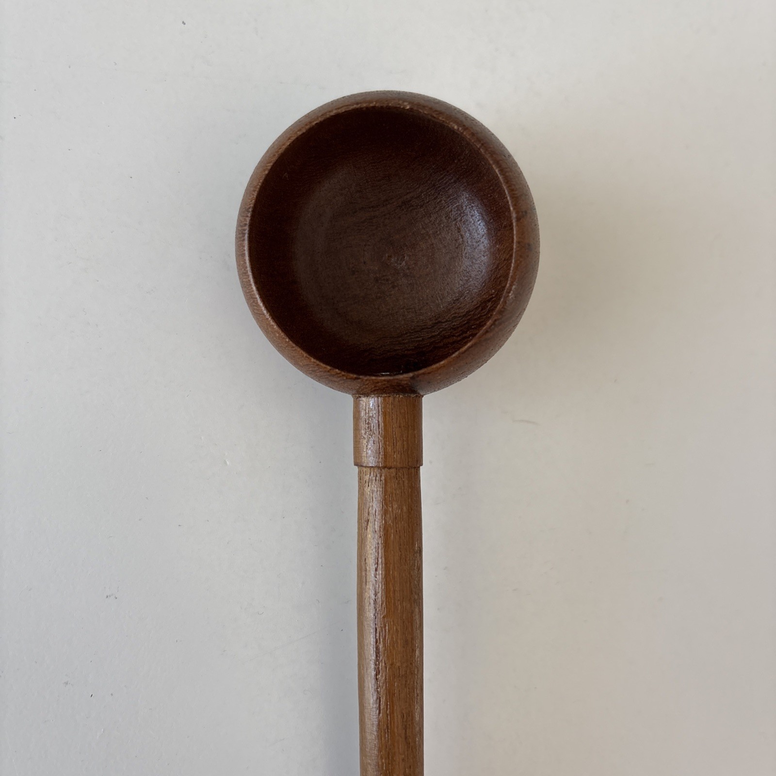 Vtg Wood Ladle Long Tapered Handle – Tea, Nuts, Tasting Kitchen Shelf Decor
