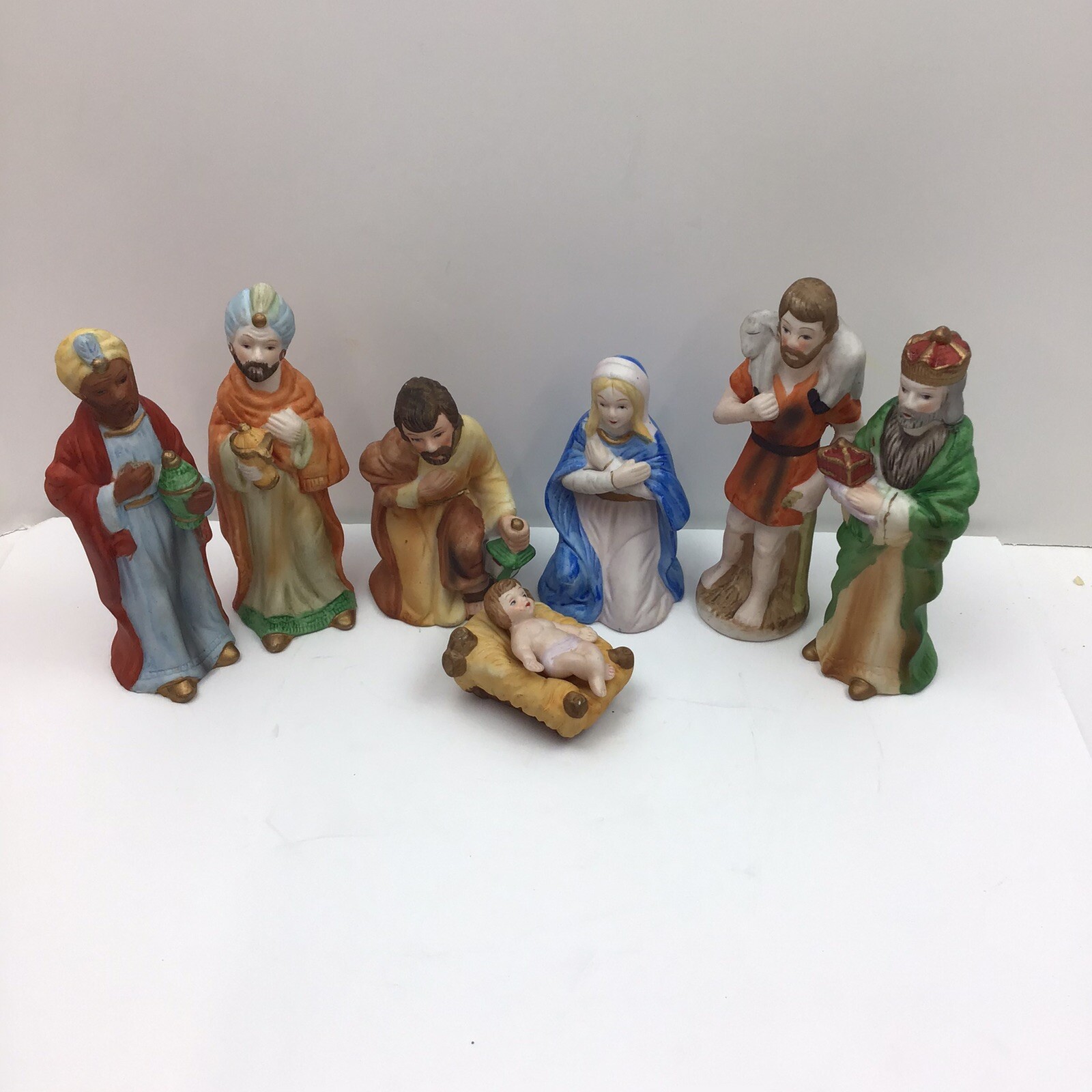 8 Piece Christmas Nativity Set 6.5” Ceramic