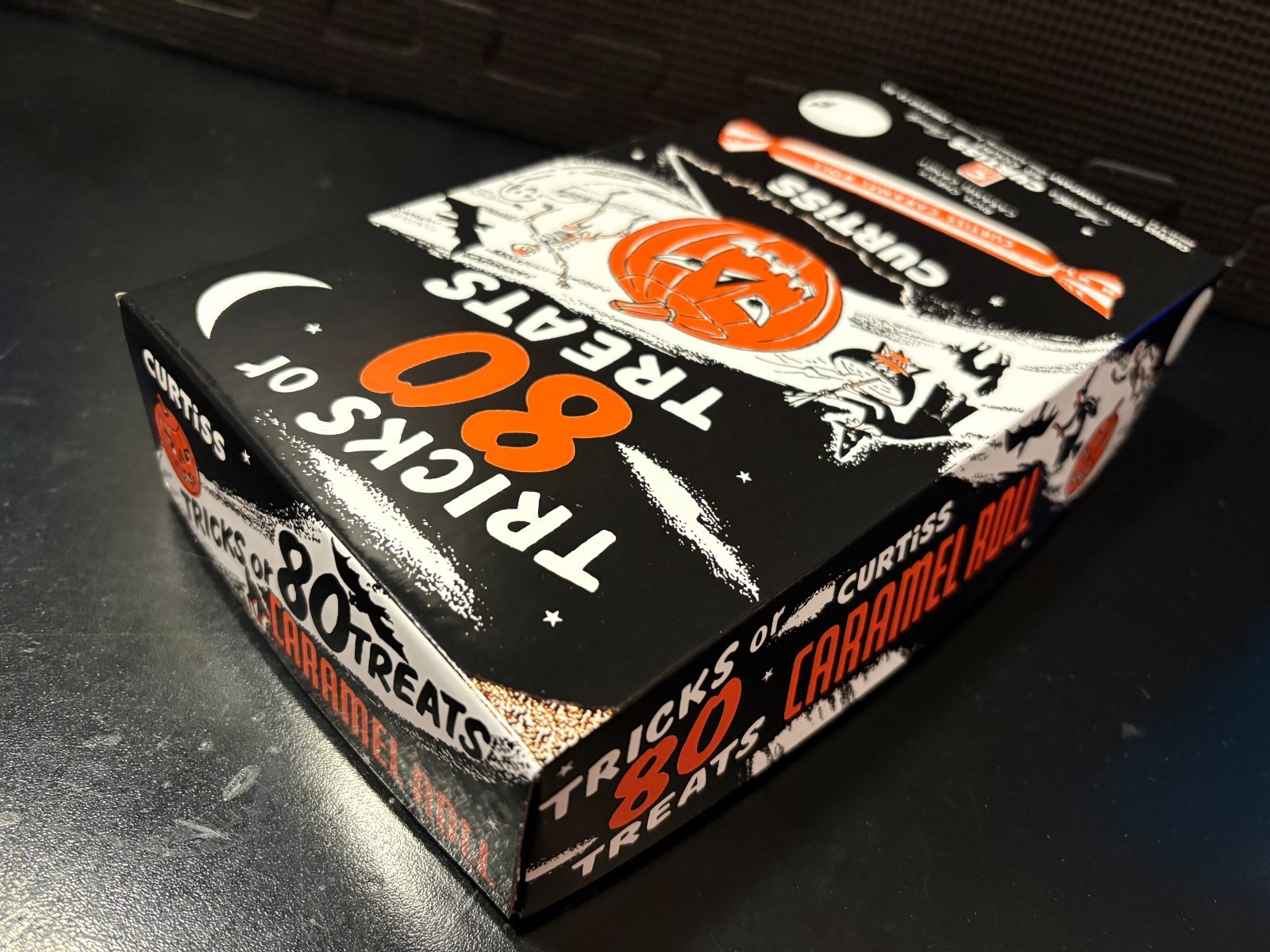 1950s Curtiss Caramel Roll (Halloween, variation #2) – Custom design candy box