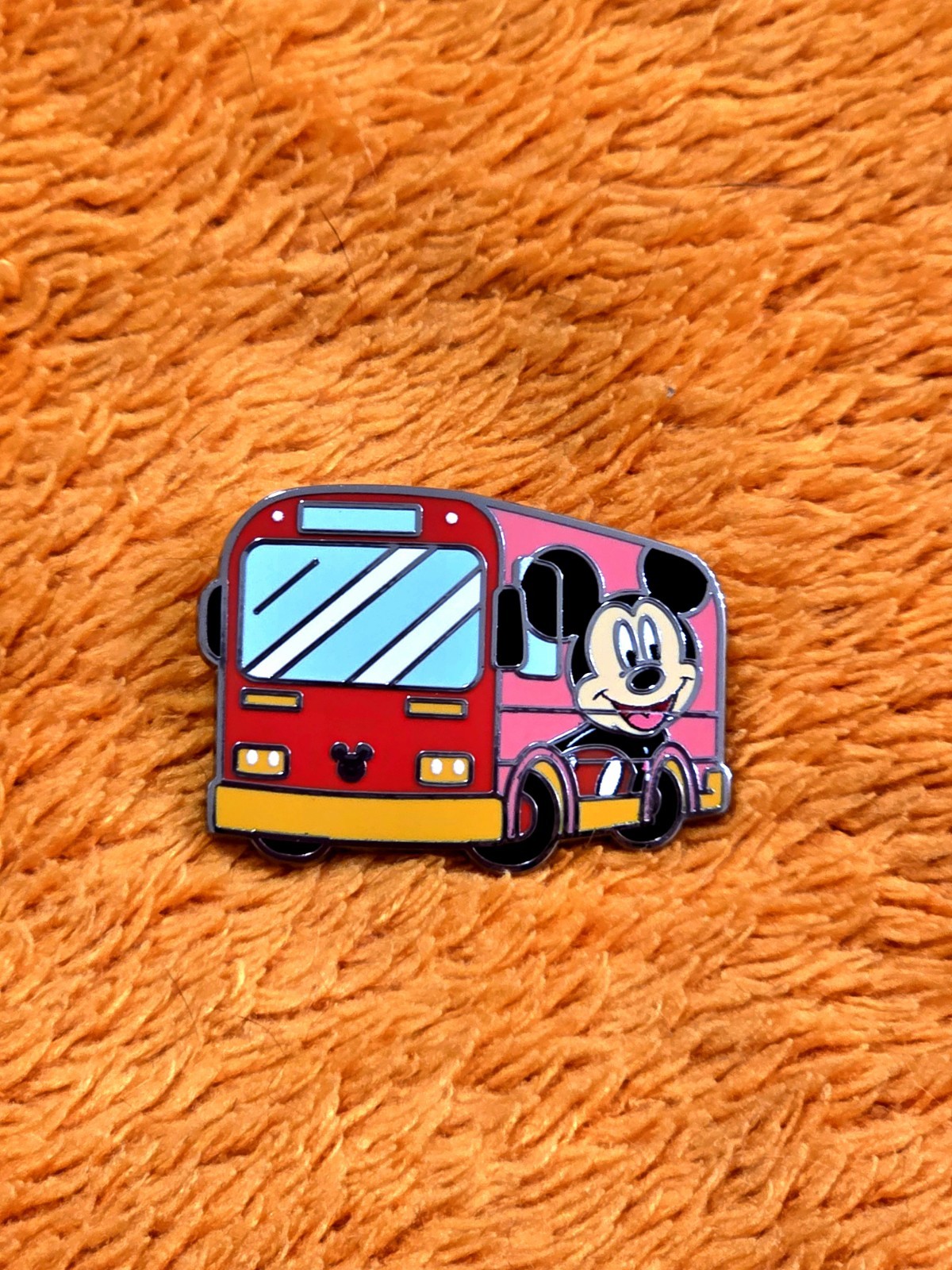 FULL SET OF 5 – Disney Hidden Mickey Buses Pin Walt Disney World 2026 NEW Wave A