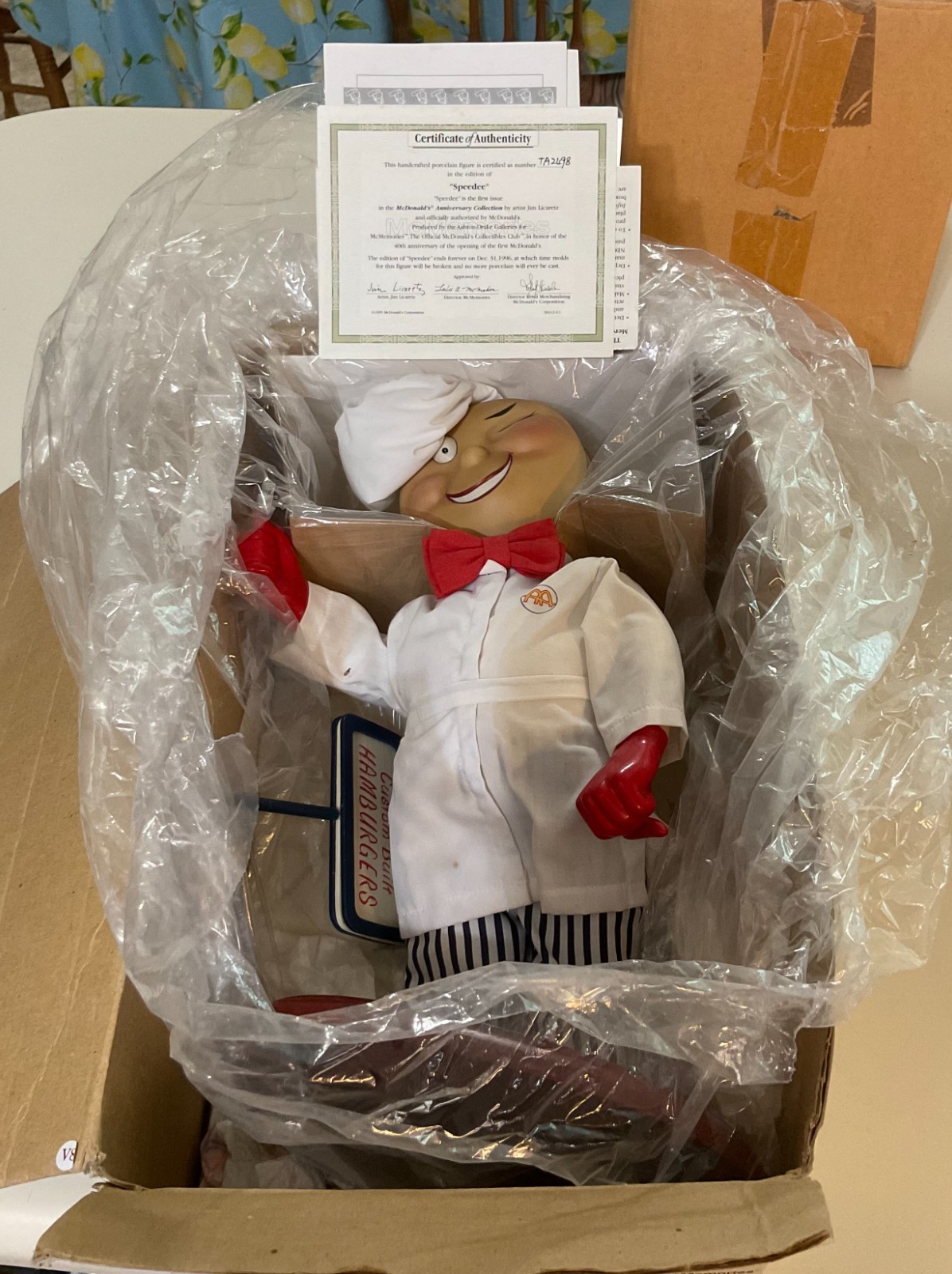 McDonald’s McMemories Speedee Porcelain Doll COA Box Ashton Drake Jim Licaretz