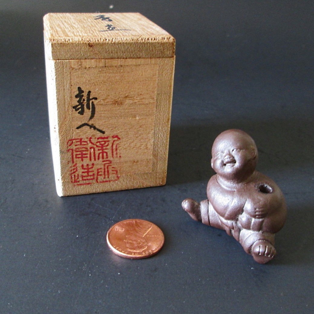 tiniest yixing zisha clay buddah incense holder a happy baby BUDDAH