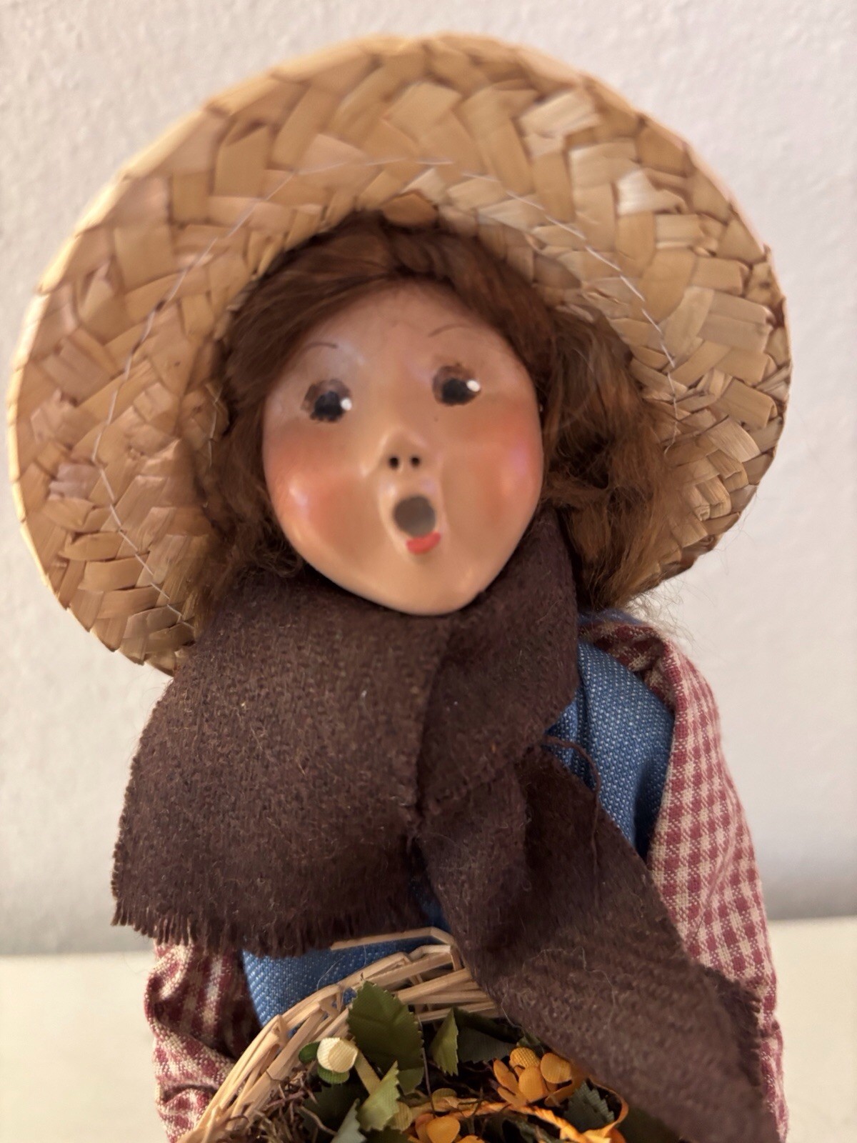 Williamsburg Byers Girl With Basket Of Fallen Leaves