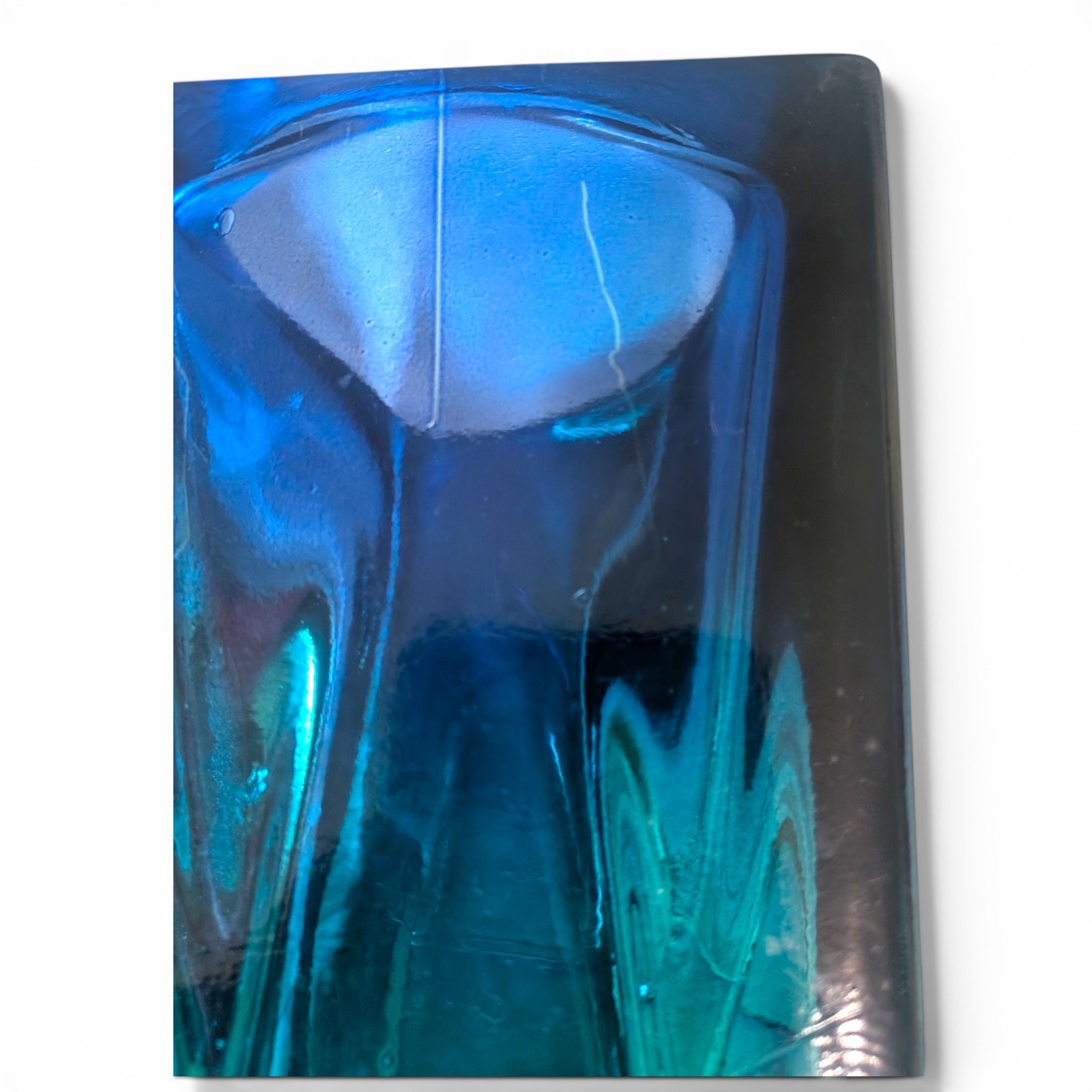 Vtg Heavy Art Glass Block Vase Cobalt Blue to Teal Ombre Square Tapered 8.5″