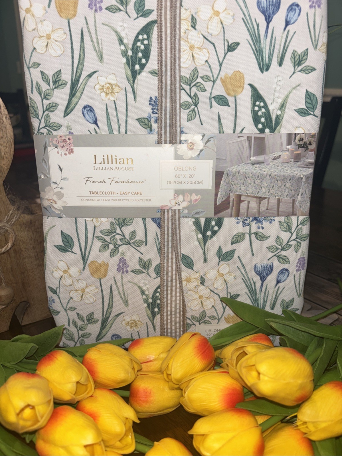 Lillian August French Farmhouse Spring Floral Easy Care Tablecloth 60×120 NEW