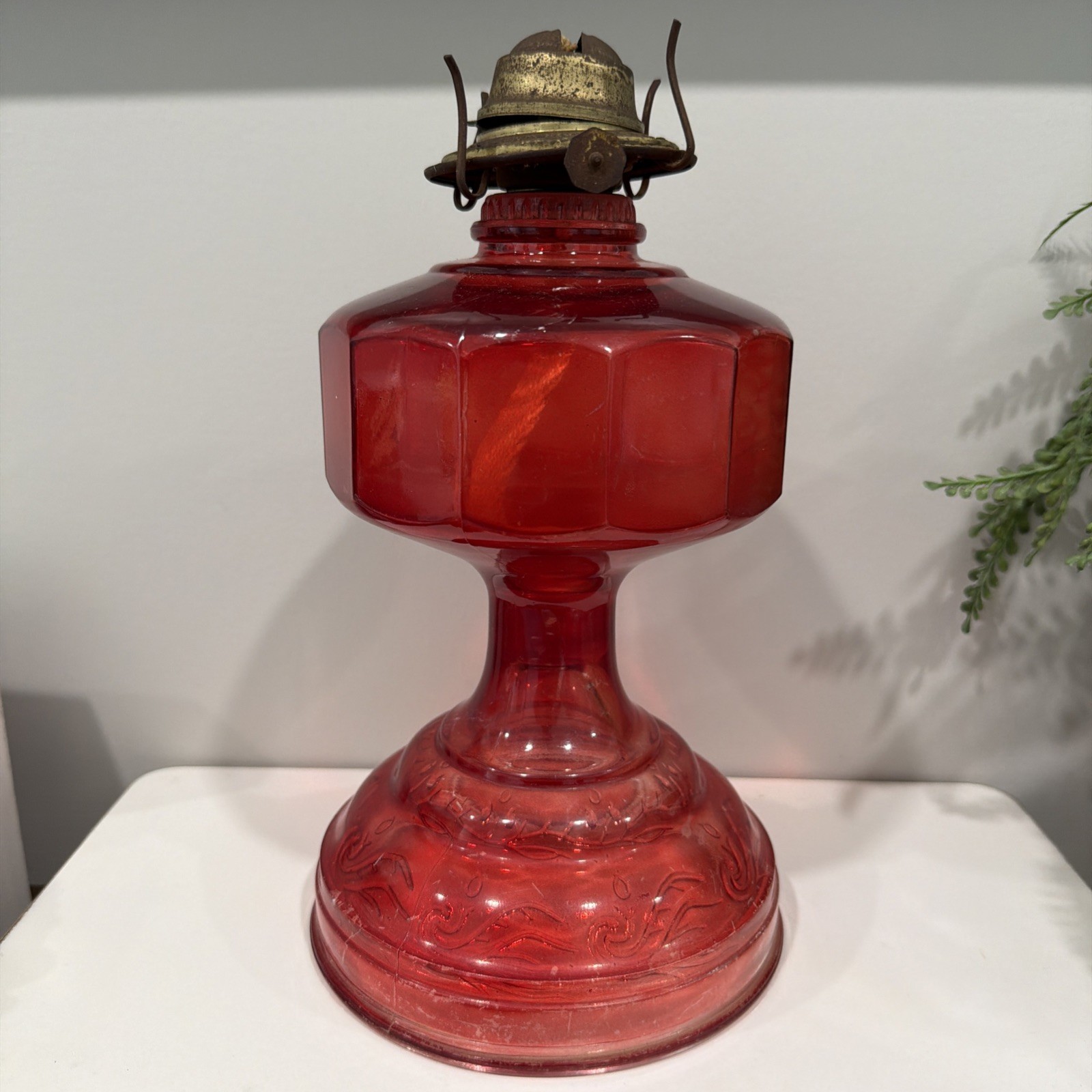 Vintage red embossed glass kerosene oil lamp w metal burner