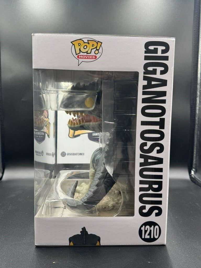 Funko Pop! Jurassic World: Giganotosaurus #1210 Item# 55376 w/ Protector