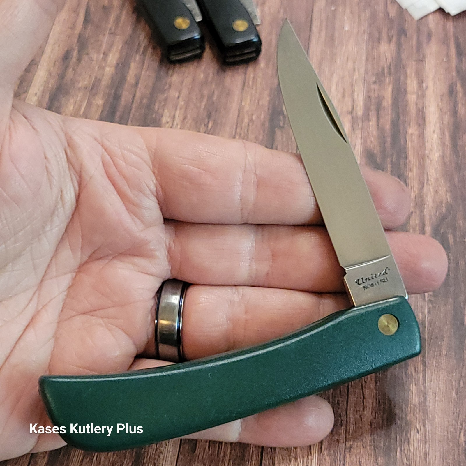 Lot Of 3 United Cutlery Sod Buster’s 4.25, 3.63″ Closed Knife Made In Italy