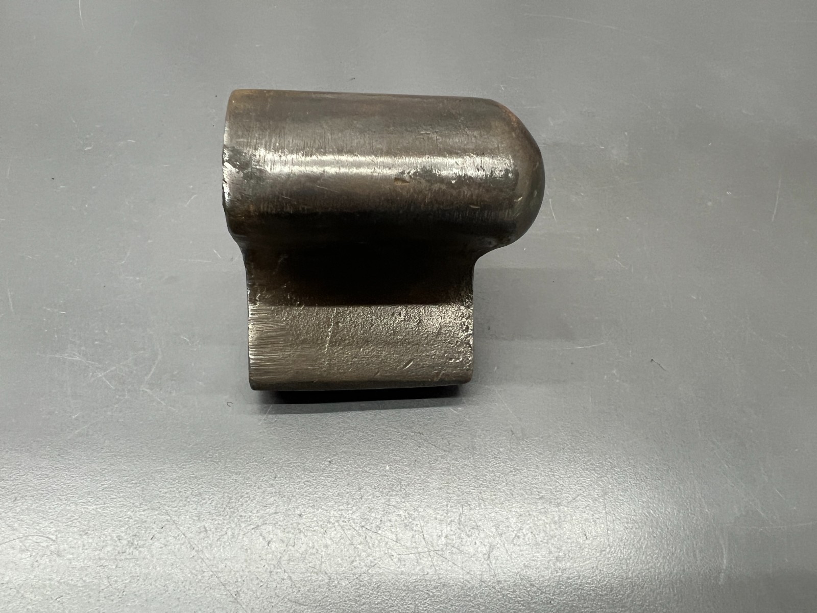 (i) VINTAGE UNBRANDED AUTO BODY DOLLY HAND ANVIL SHEET METAL