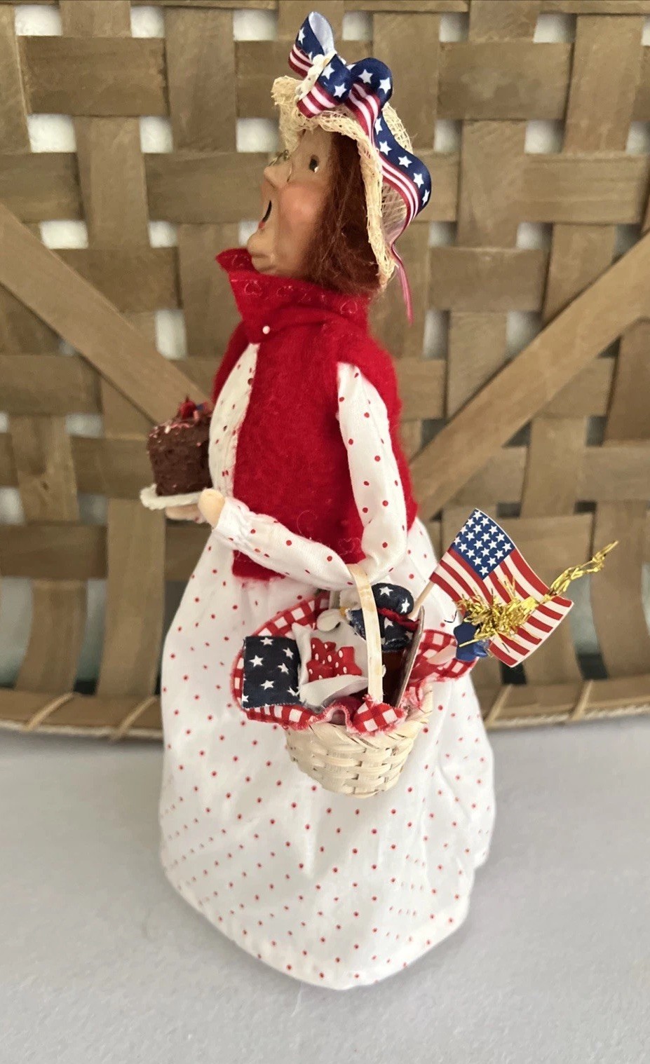 Byers Choice 4th Of July Woman w/Picnic Basket Cake Sparkler & Sign, Redressed