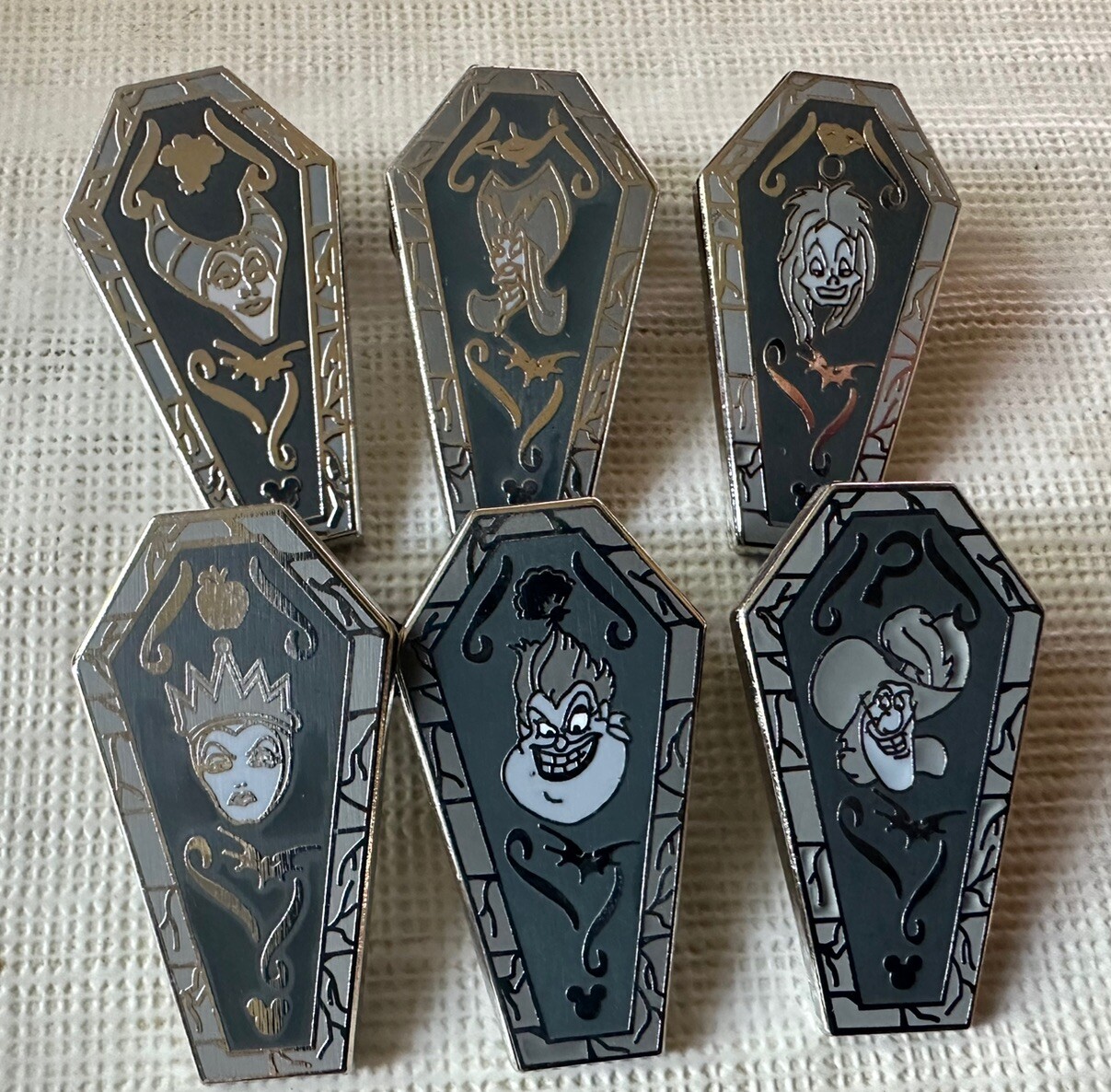 Disney DLR – 2012 Hidden Mickey Series – Villain Coffins set of 6